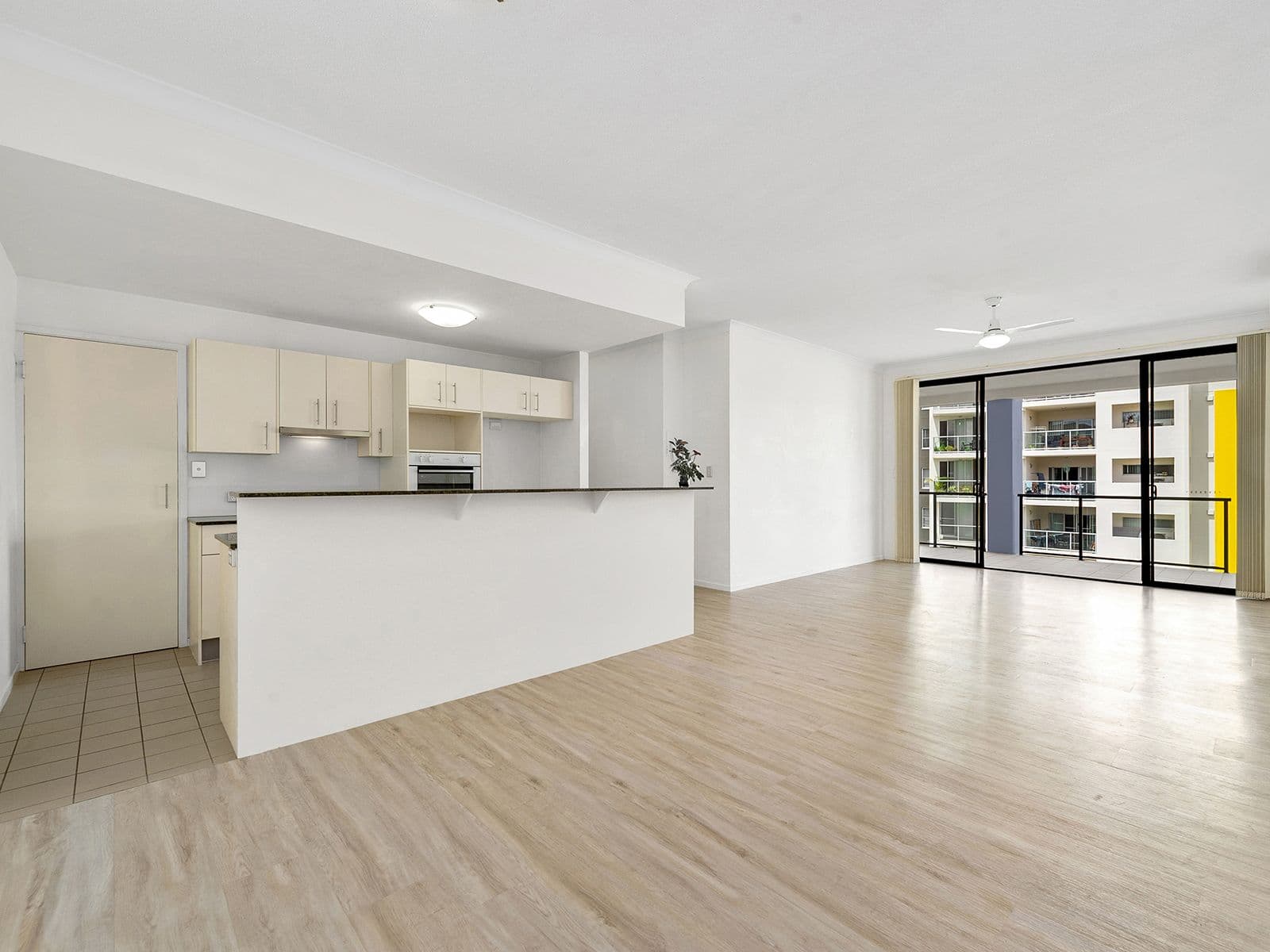 46 Playfield Street, Chermside QLD 4032, Chermside - Thumbnail 5