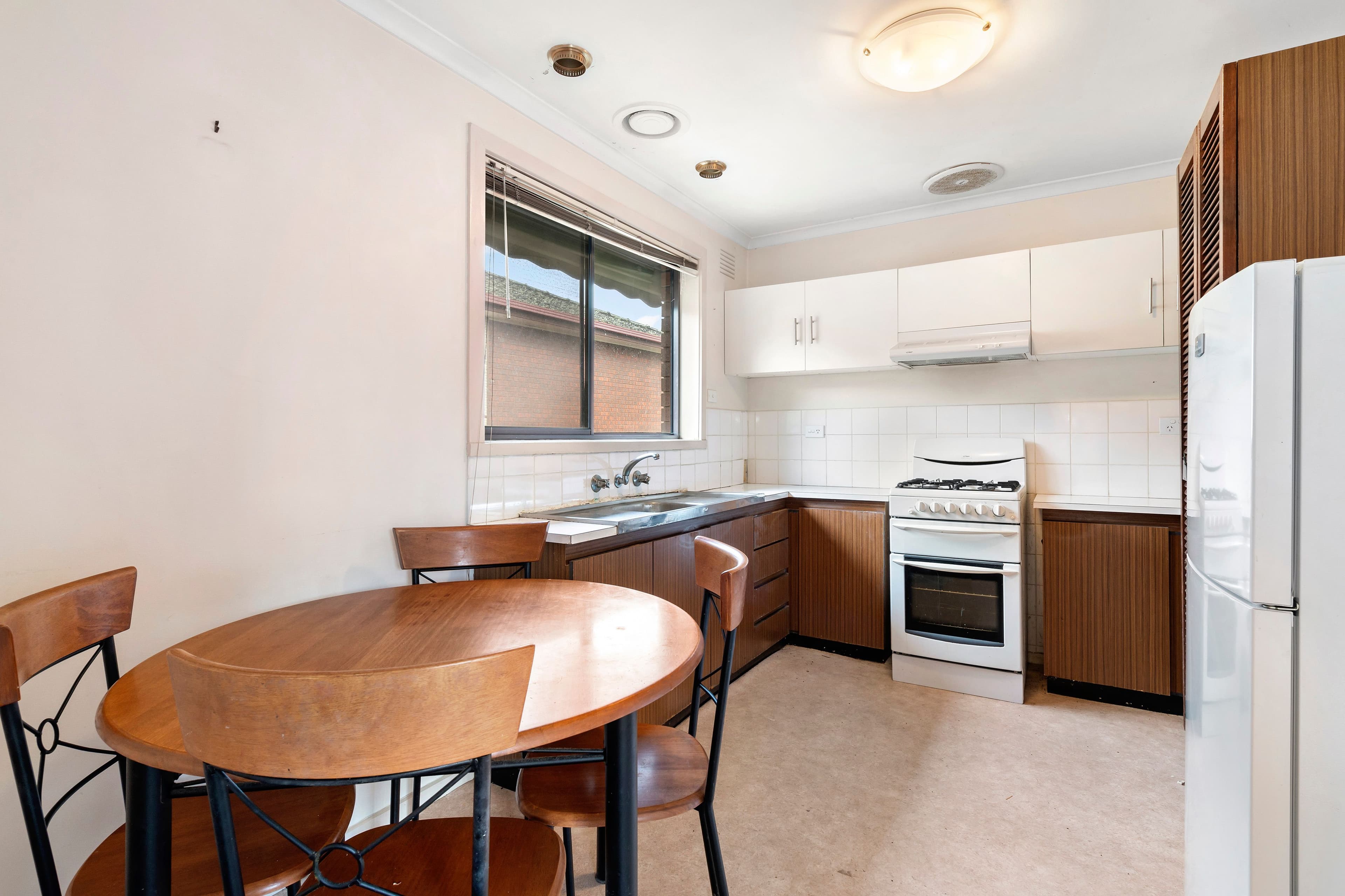 9 Victoria Street, Preston VIC 3072, Preston - Thumbnail 3