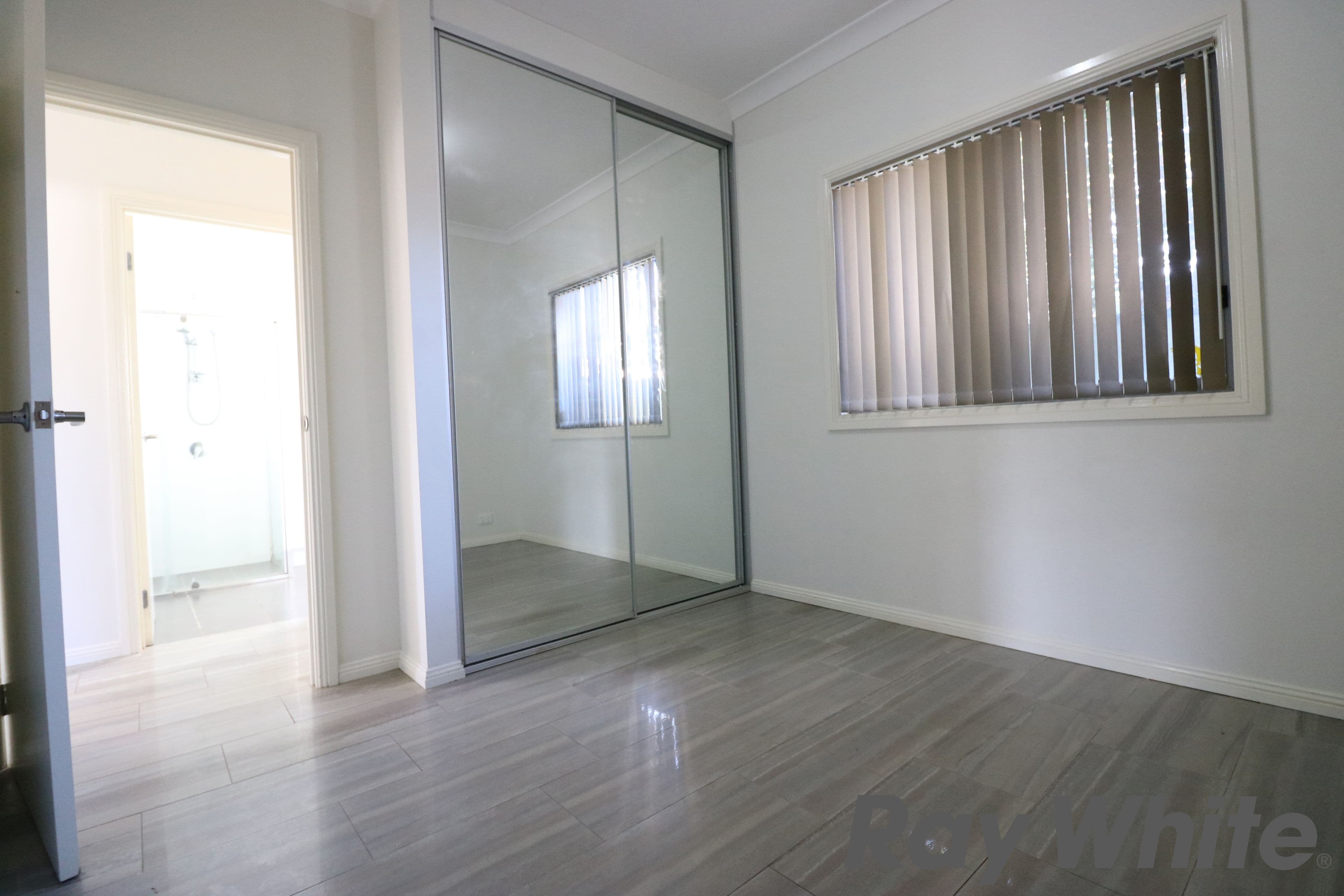 4a Larien Crescent, Birrong NSW 2143, Birrong - Thumbnail 4