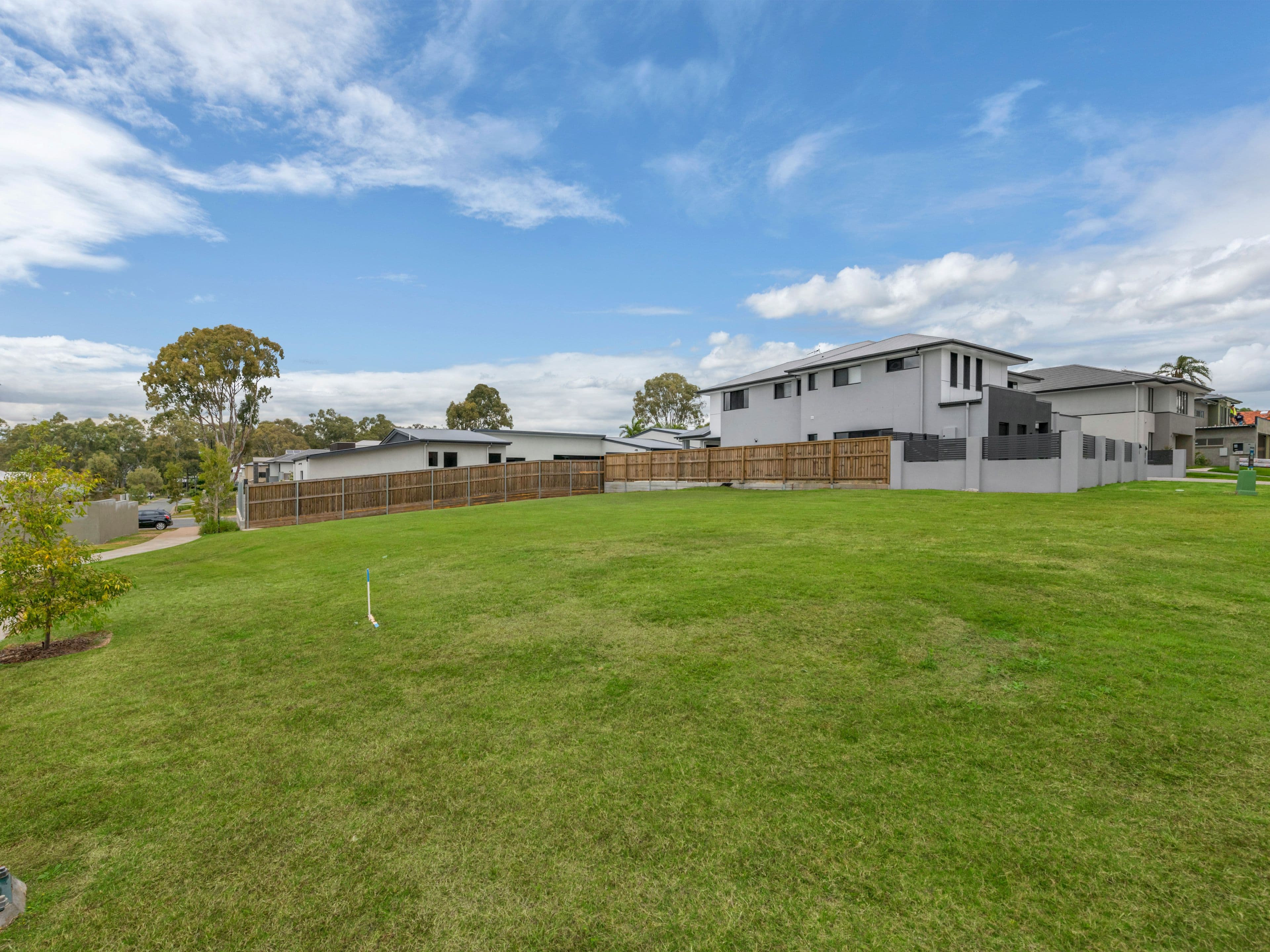 2 Palatial Court, Bridgeman Downs QLD 4035, Bridgeman Downs - Thumbnail 3