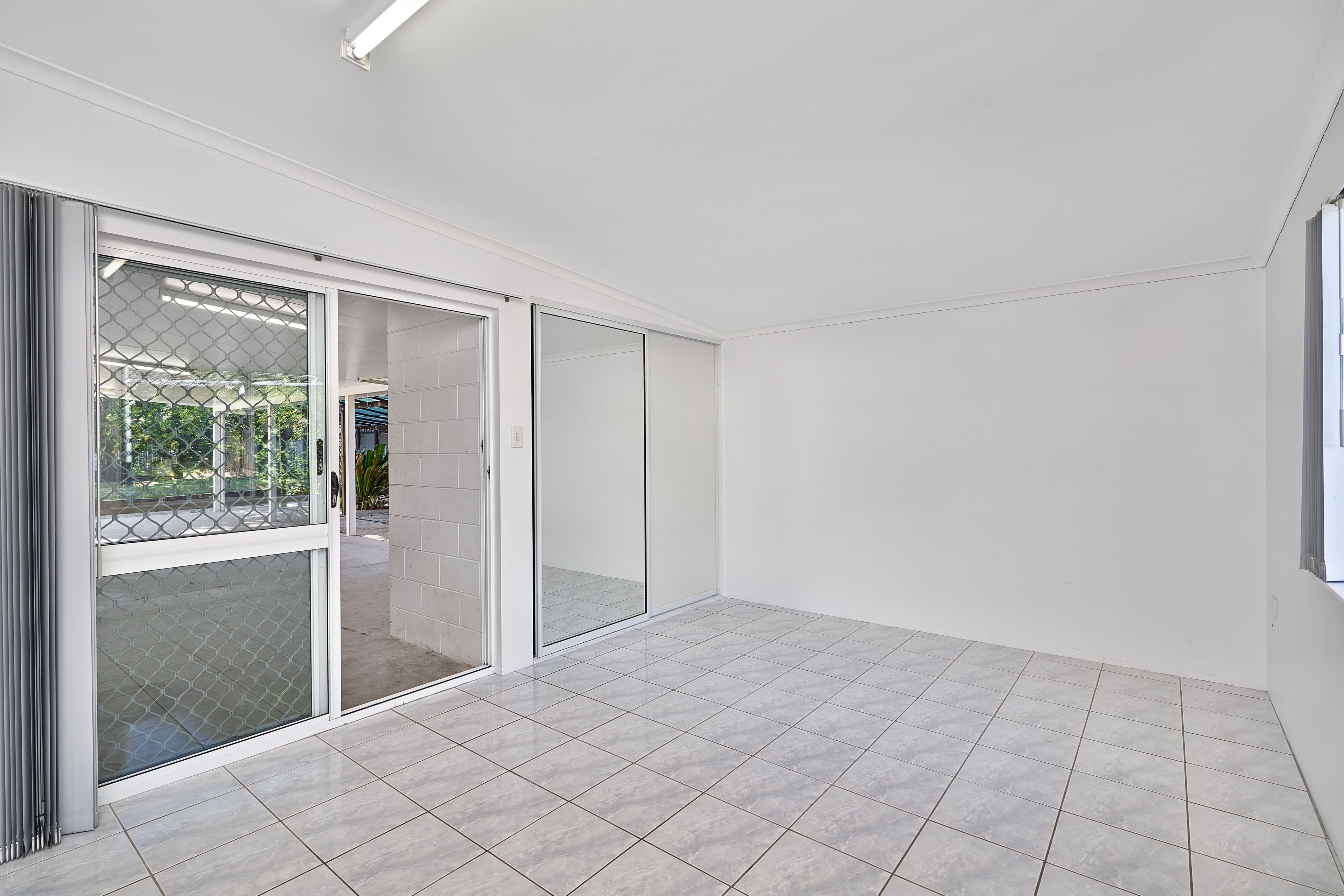 8 Somerset Close, Bentley Park QLD 4869, Bentley Park - Thumbnail 6