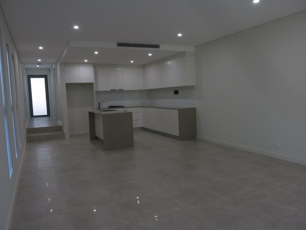9A Universal Street, Mortdale NSW 2223, Mortdale - Thumbnail 2