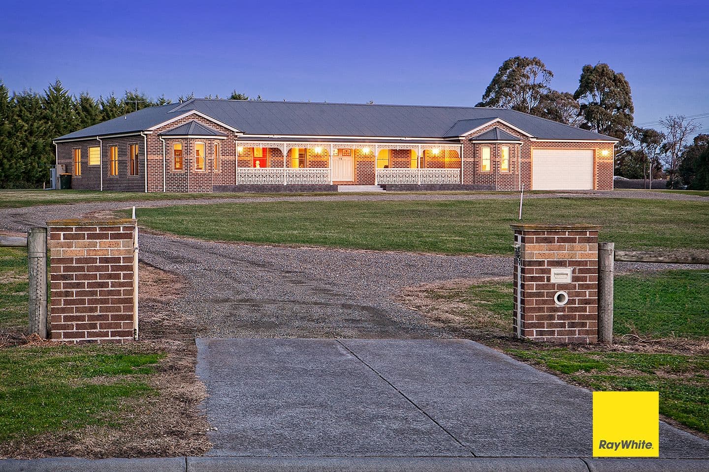 11 Garden Brae Court, Langwarrin South VIC 3911, Langwarrin South - Thumbnail 2