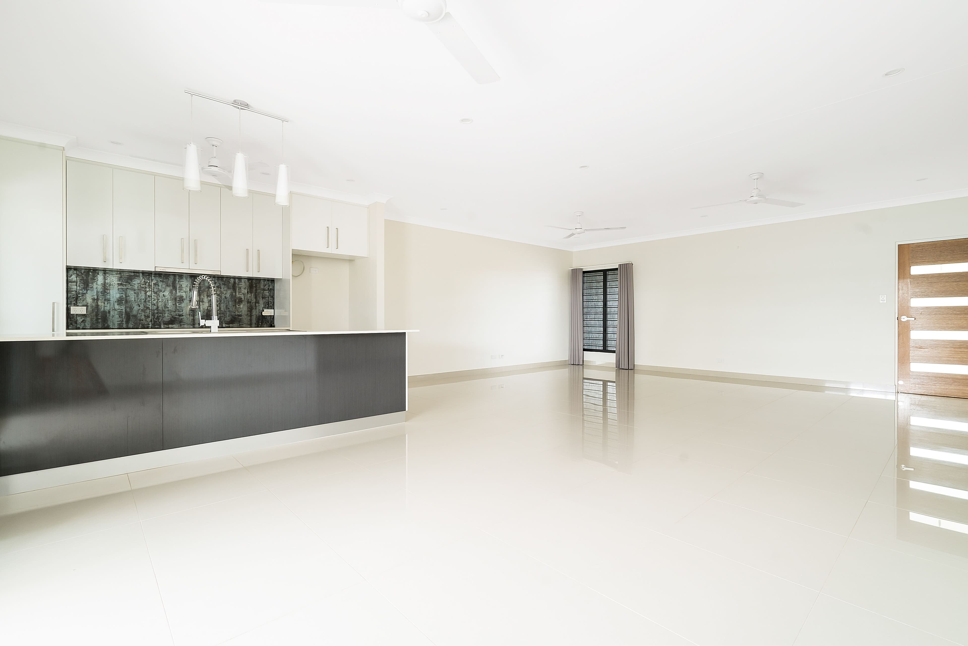 1/16 Henschke Street, Bellamack NT 0832, Bellamack - Thumbnail 2