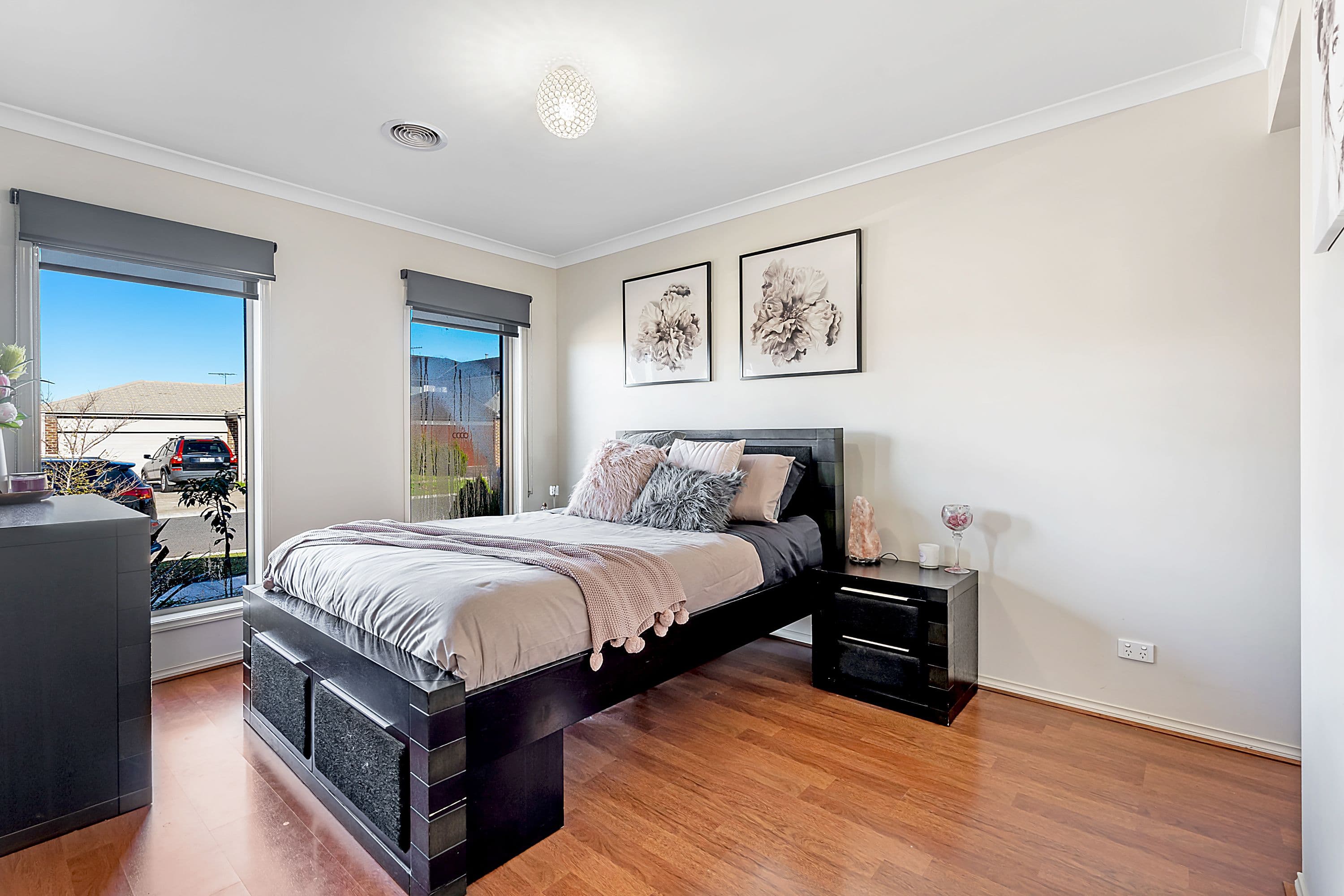 20 Black Wattle Road, Craigieburn VIC 3064, Craigieburn - Thumbnail 2
