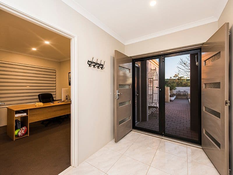 16 White Hart Lane, Baldivis WA 6171, Baldivis - Thumbnail 4