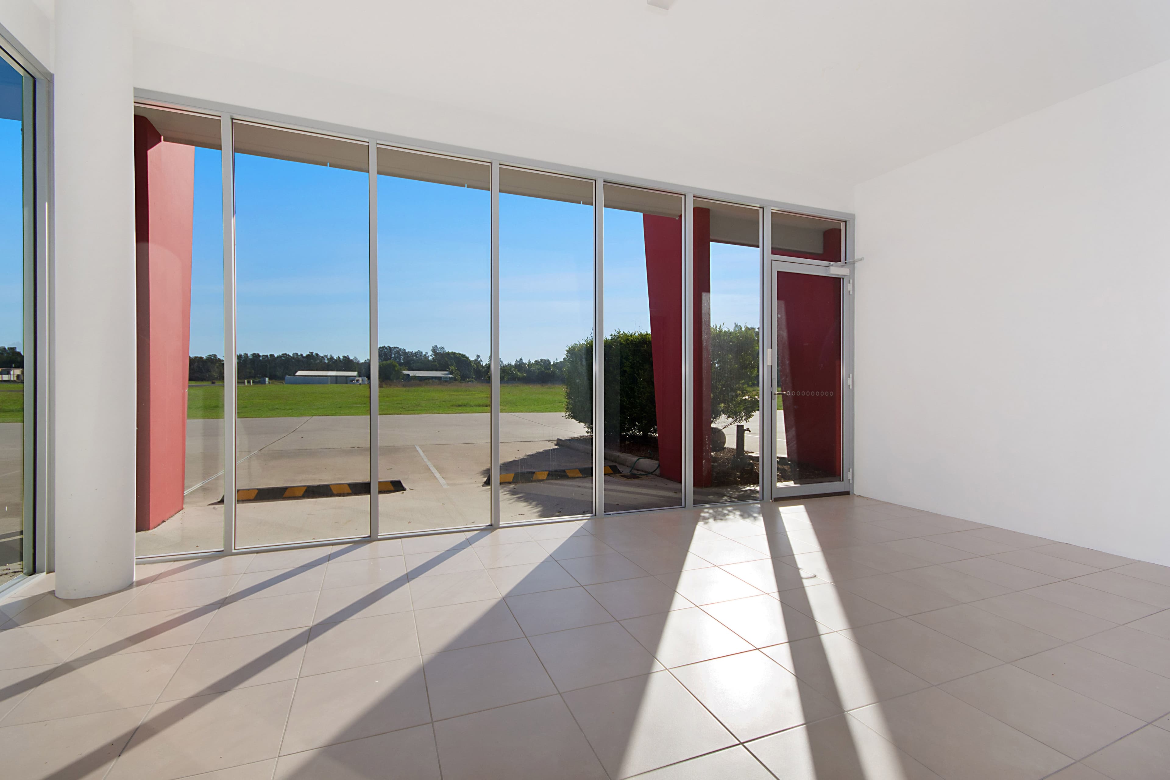 1 Quarterdeck Place, Yamba NSW 2464, Yamba - Thumbnail 2