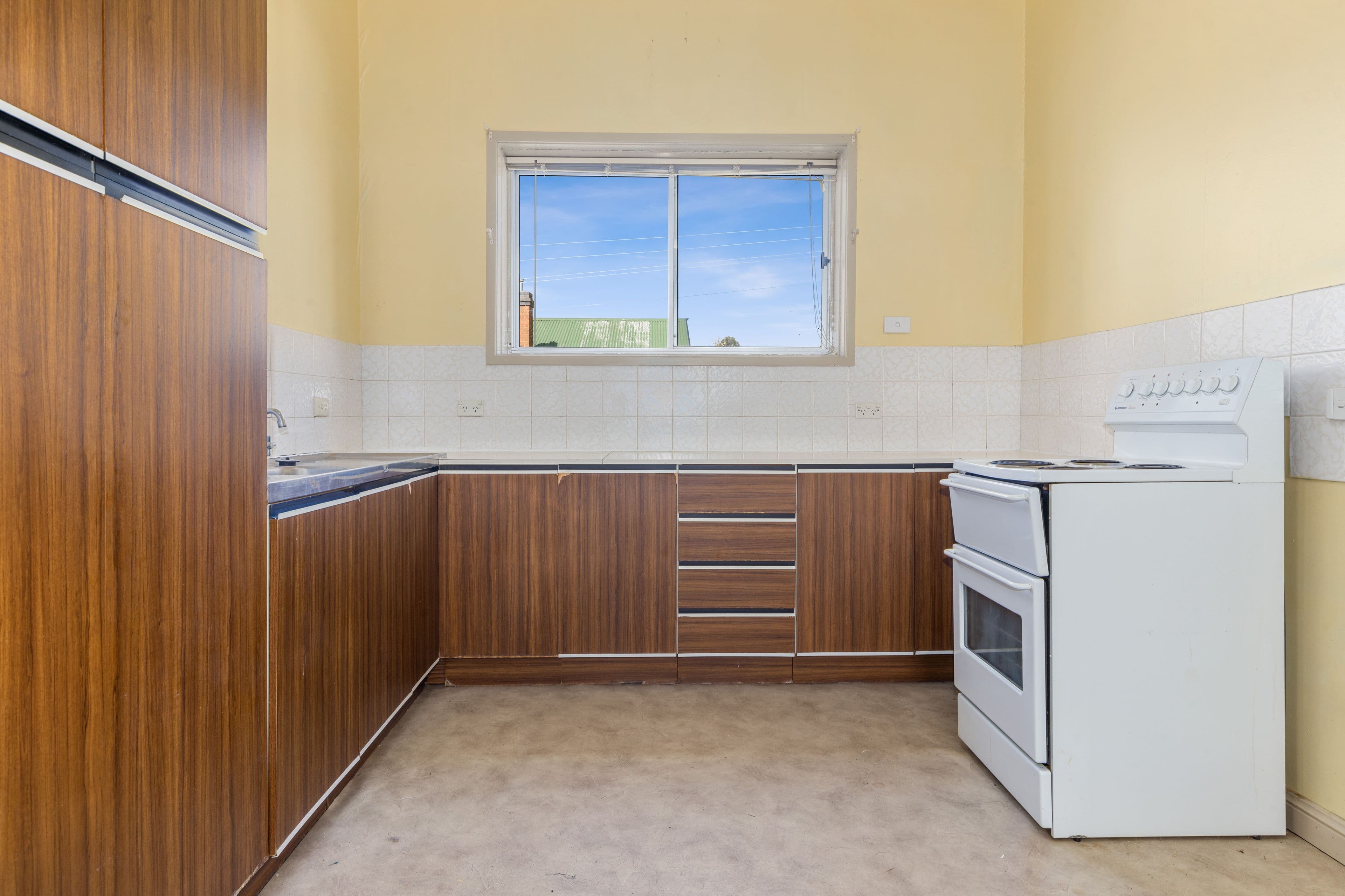 85 Addison Street, Goulburn NSW 2580, Goulburn - Thumbnail 4
