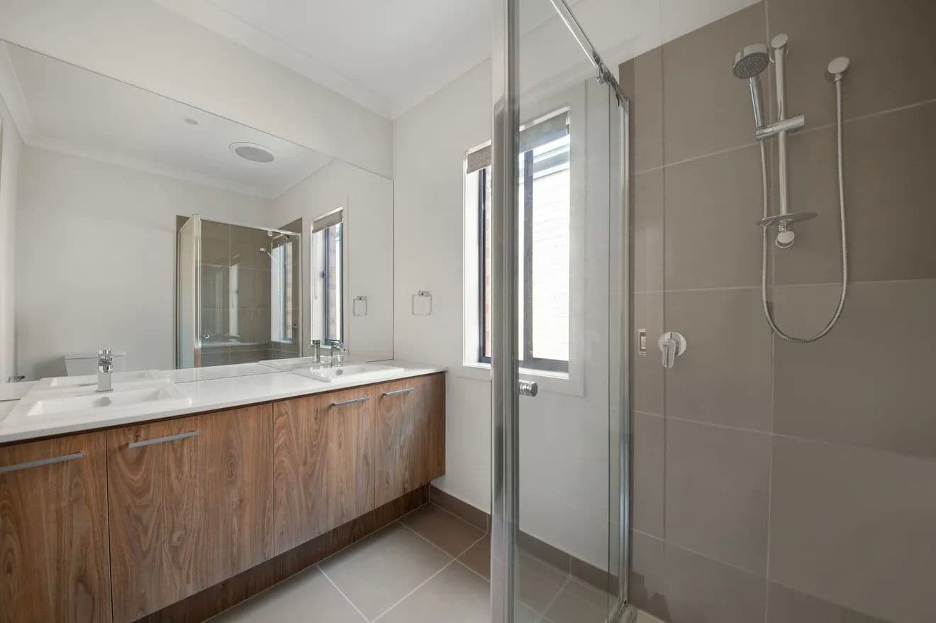 16 Cavill Way, Tarneit VIC 3029, Tarneit - Thumbnail 4