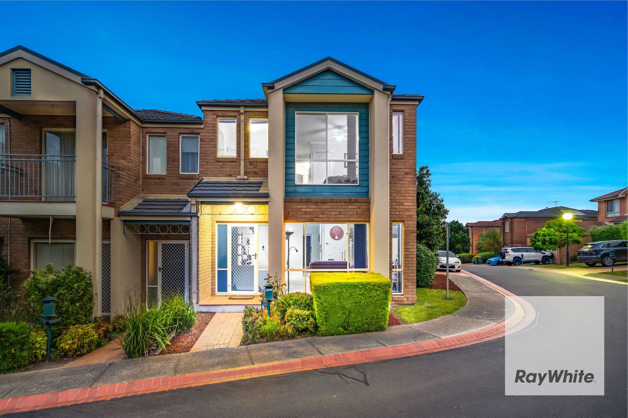 10 Redbark Hill Circuit, South Morang VIC 3752, South Morang - Image 1