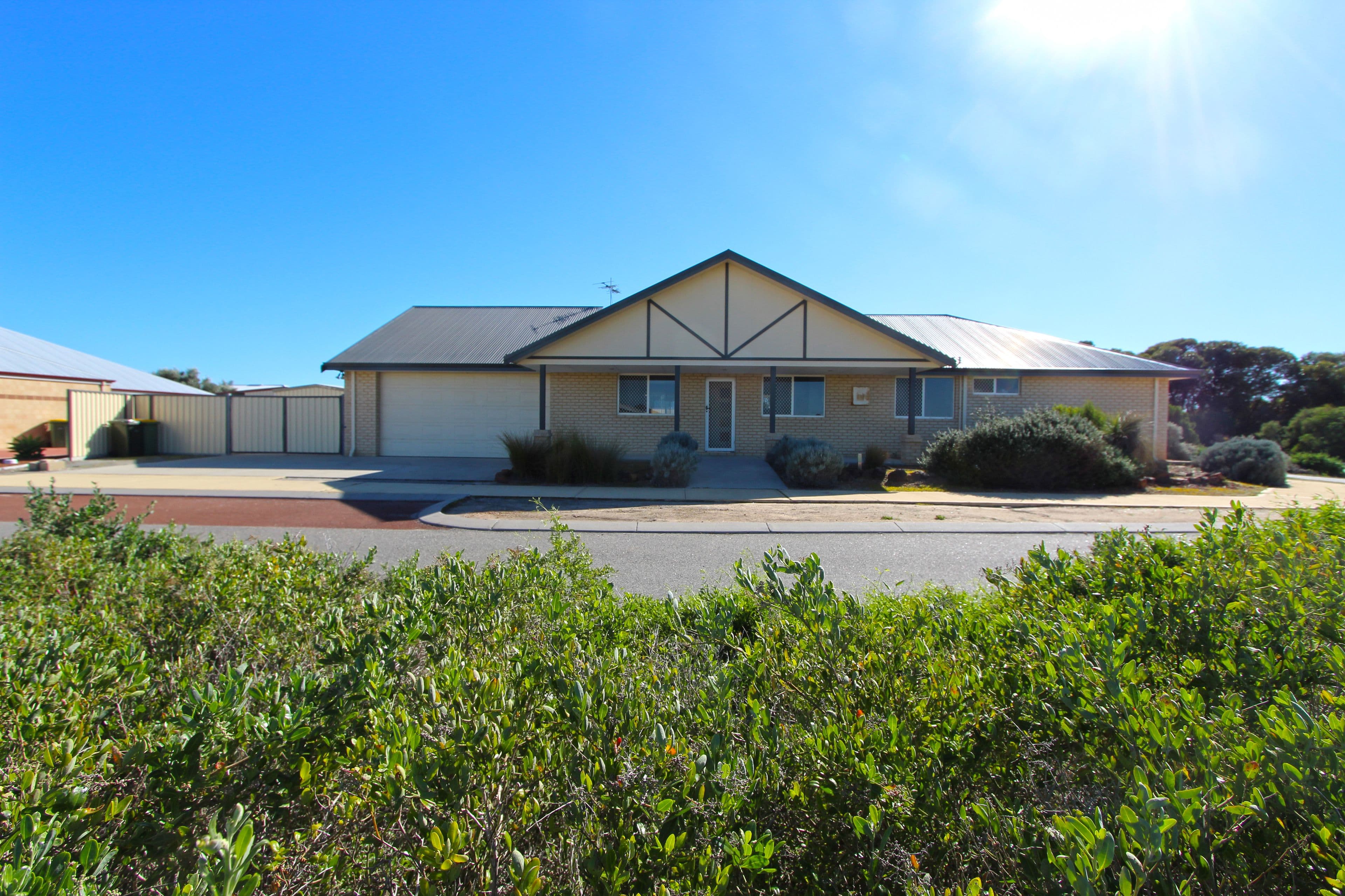 14 Moonlight Crescent, Jurien Bay WA 6516, Jurien Bay - Image 1