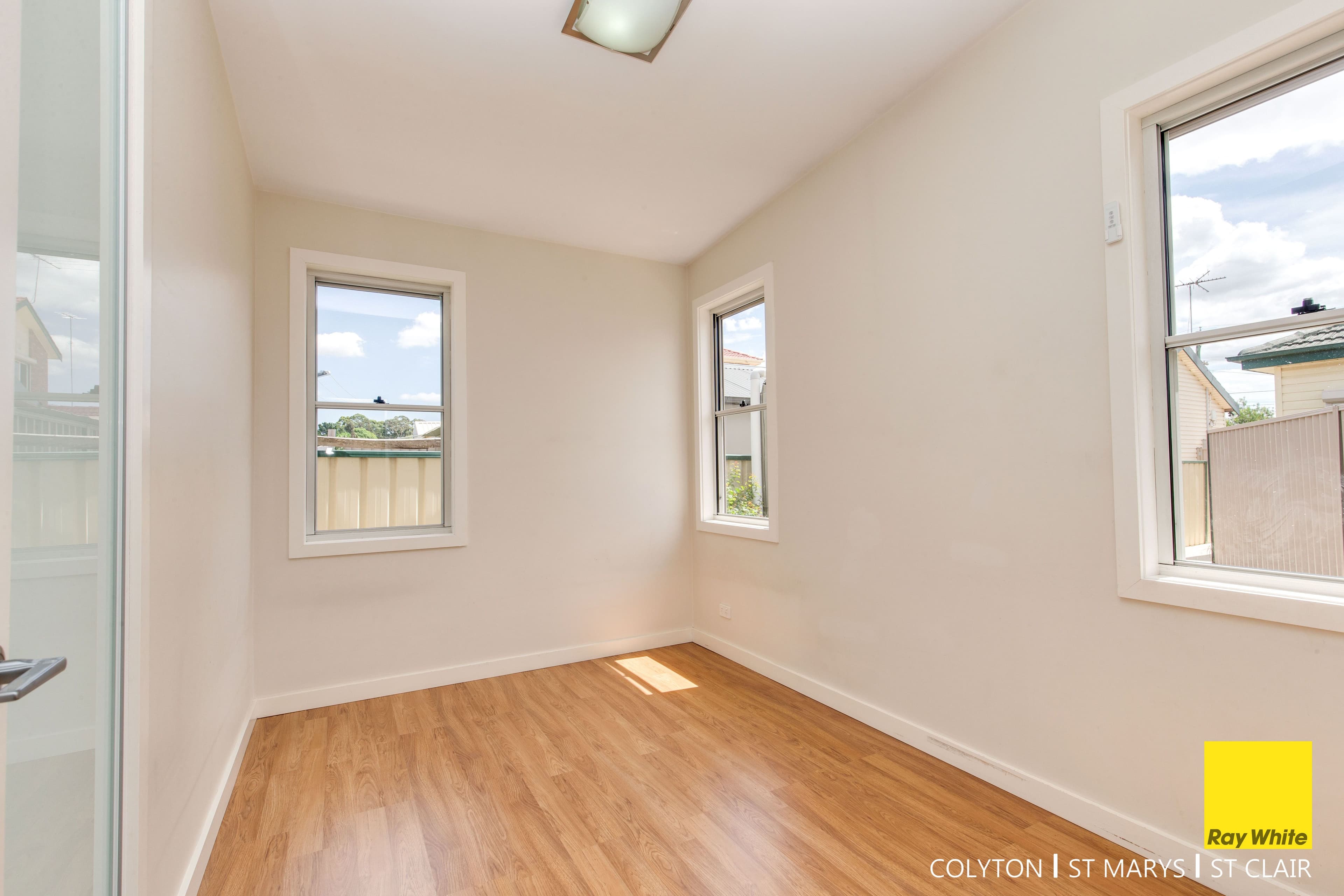 50a Chifley Street, Smithfield NSW 2164, Smithfield - Thumbnail 5