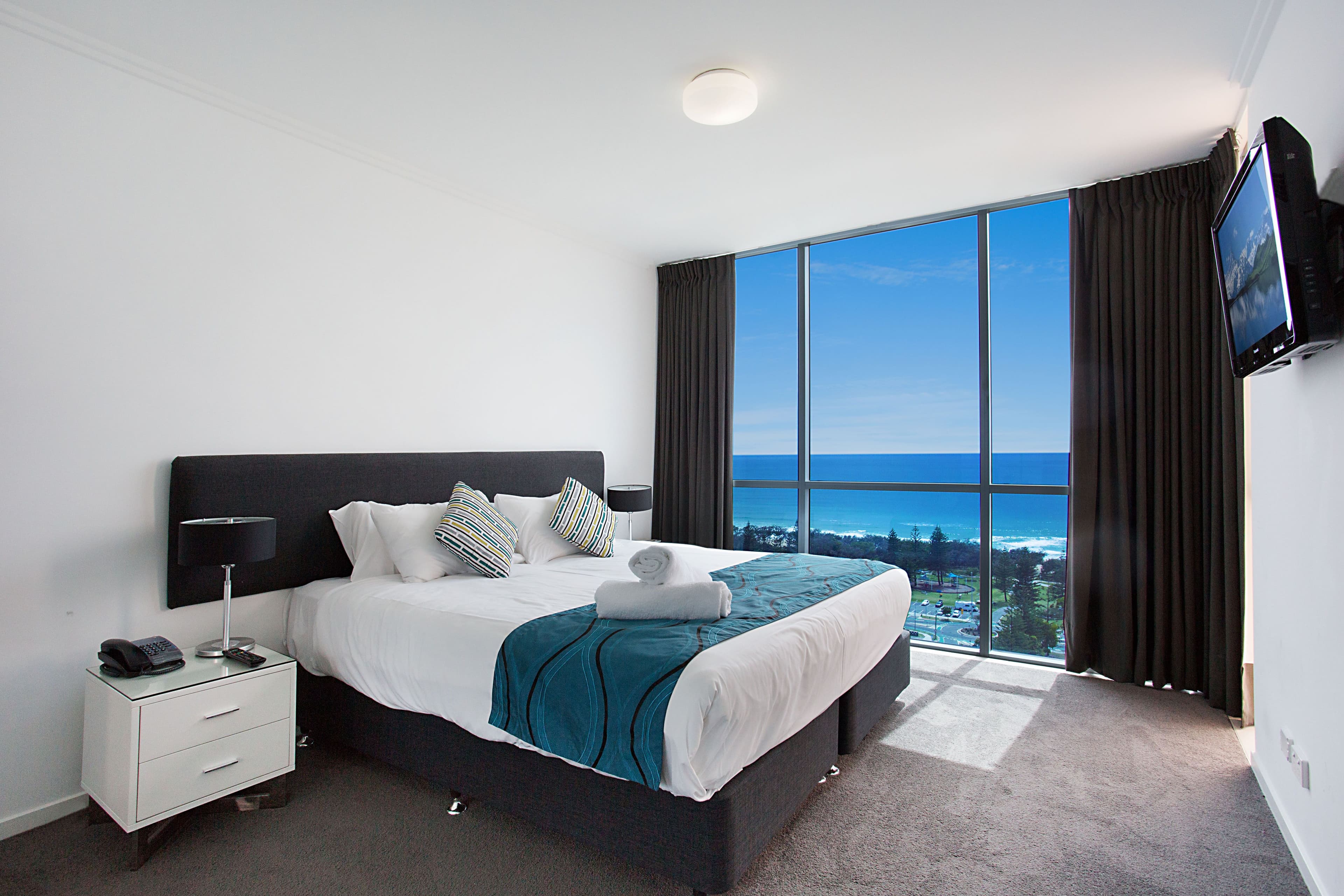 193 'Ocean Pacific' 25 Surf Parade, Broadbeach QLD 4218, Broadbeach - Thumbnail 5