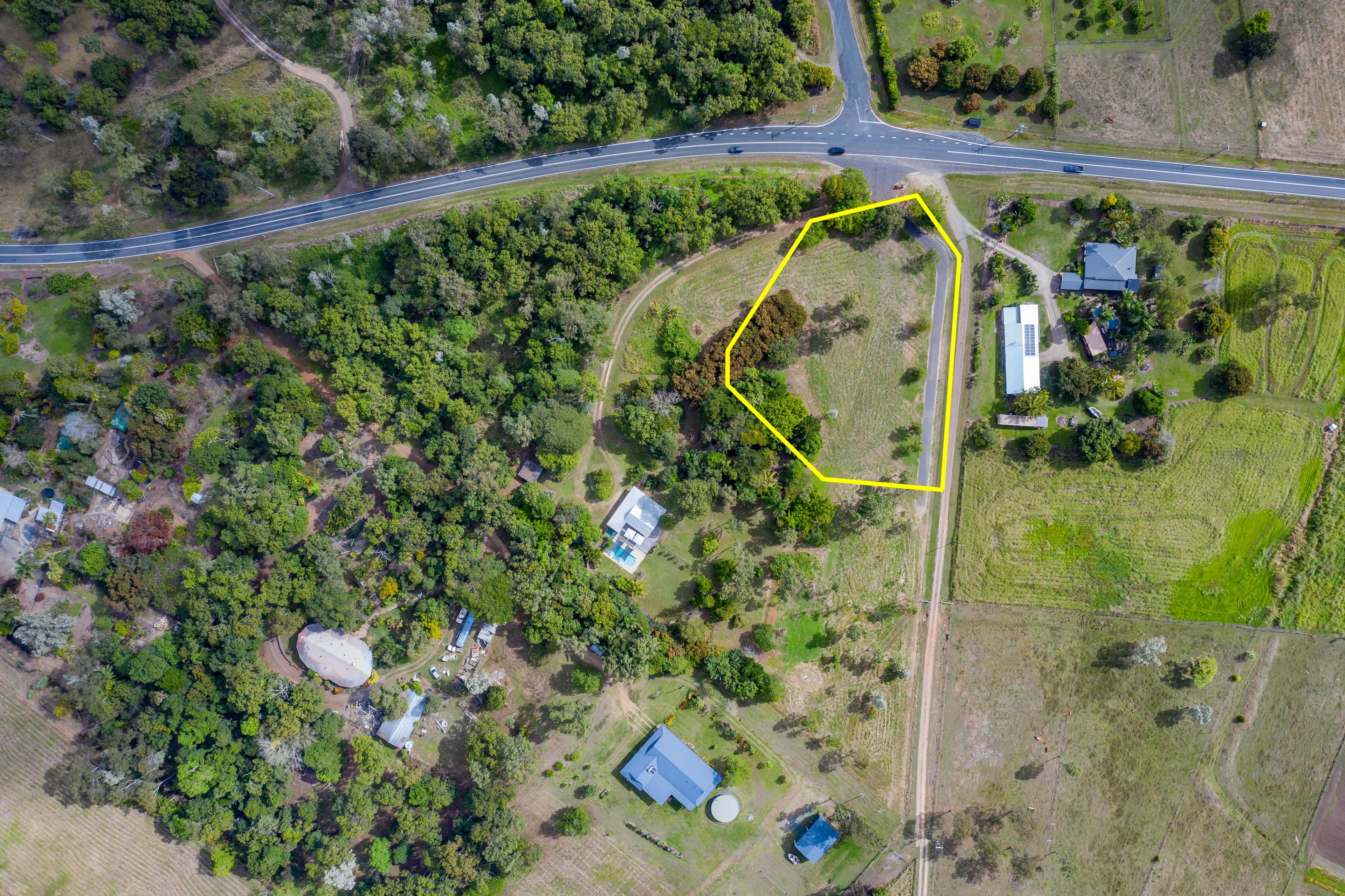737A Gregory Cannon Valley Road, Strathdickie QLD 4800, Strathdickie - Thumbnail 2