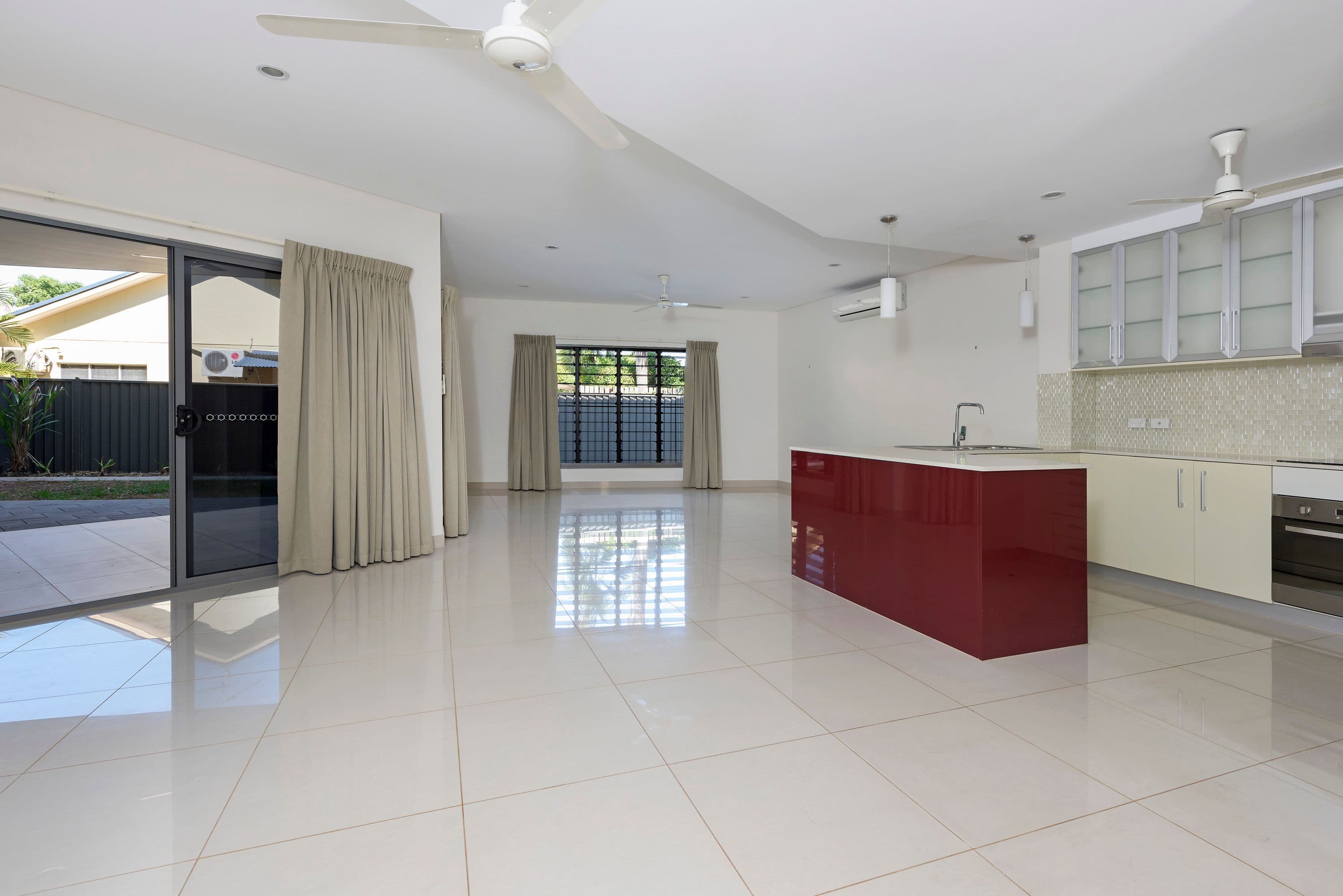 2/12 Musgrave Street, Coconut Grove NT 0810, Coconut Grove - Image 1