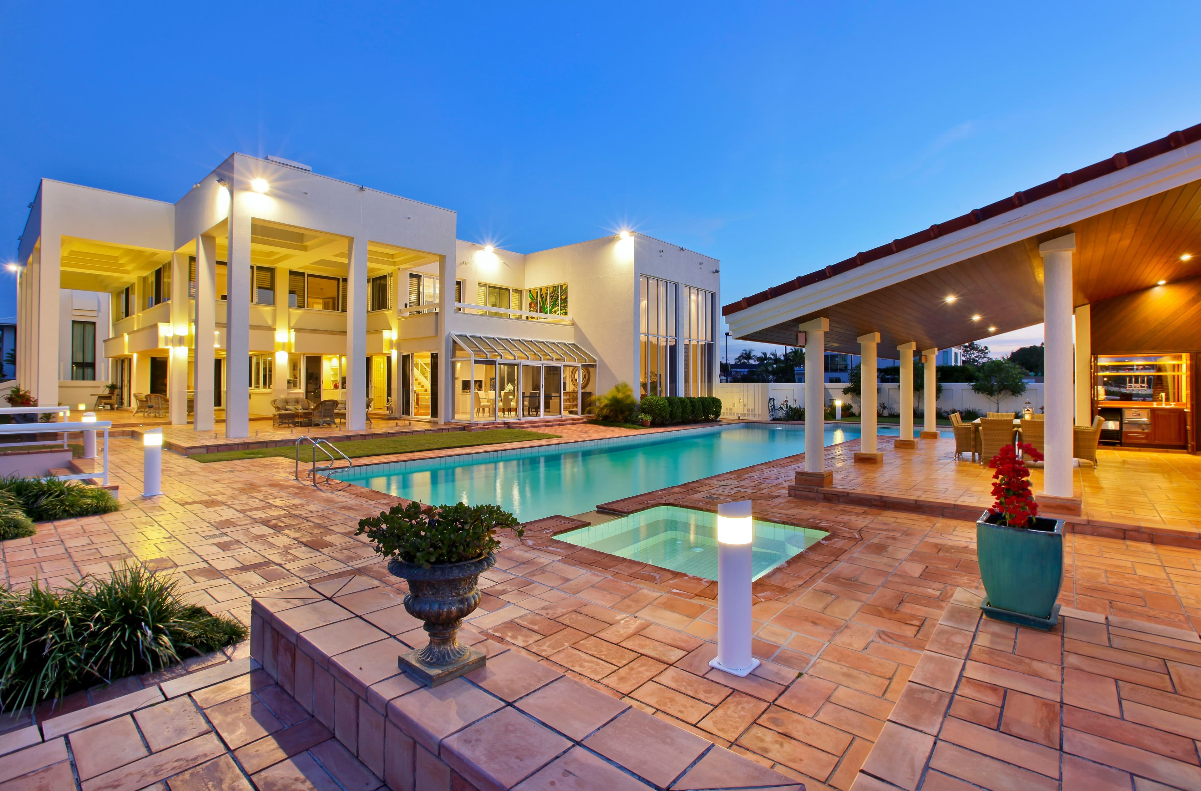 79-81 Commodore Drive, SURFERS PARADISE QLD 4217, Surfers Paradise - Thumbnail 3