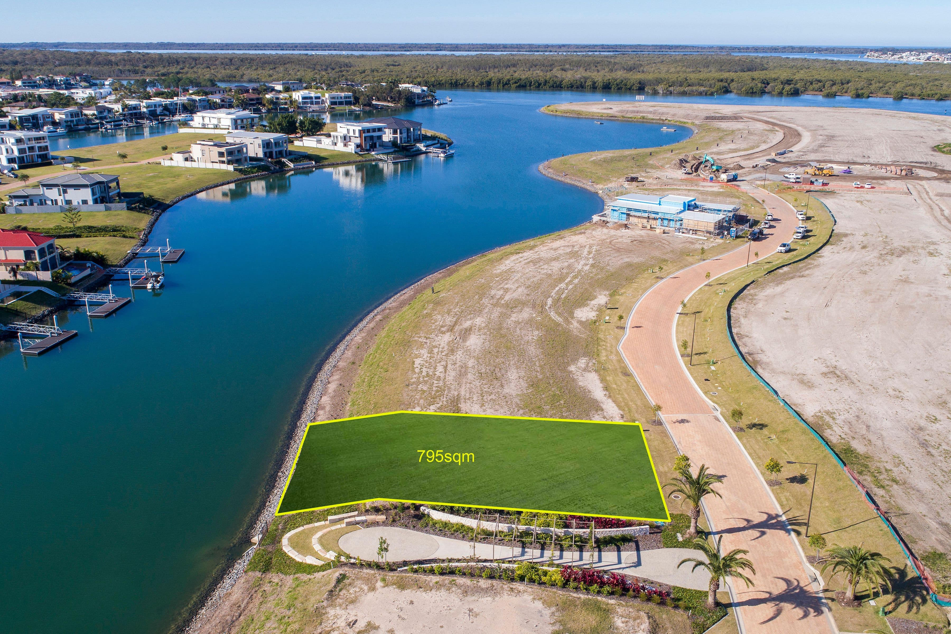 8831 The Point Circuit, SANCTUARY COVE QLD 4212, Sanctuary Cove - Thumbnail 3