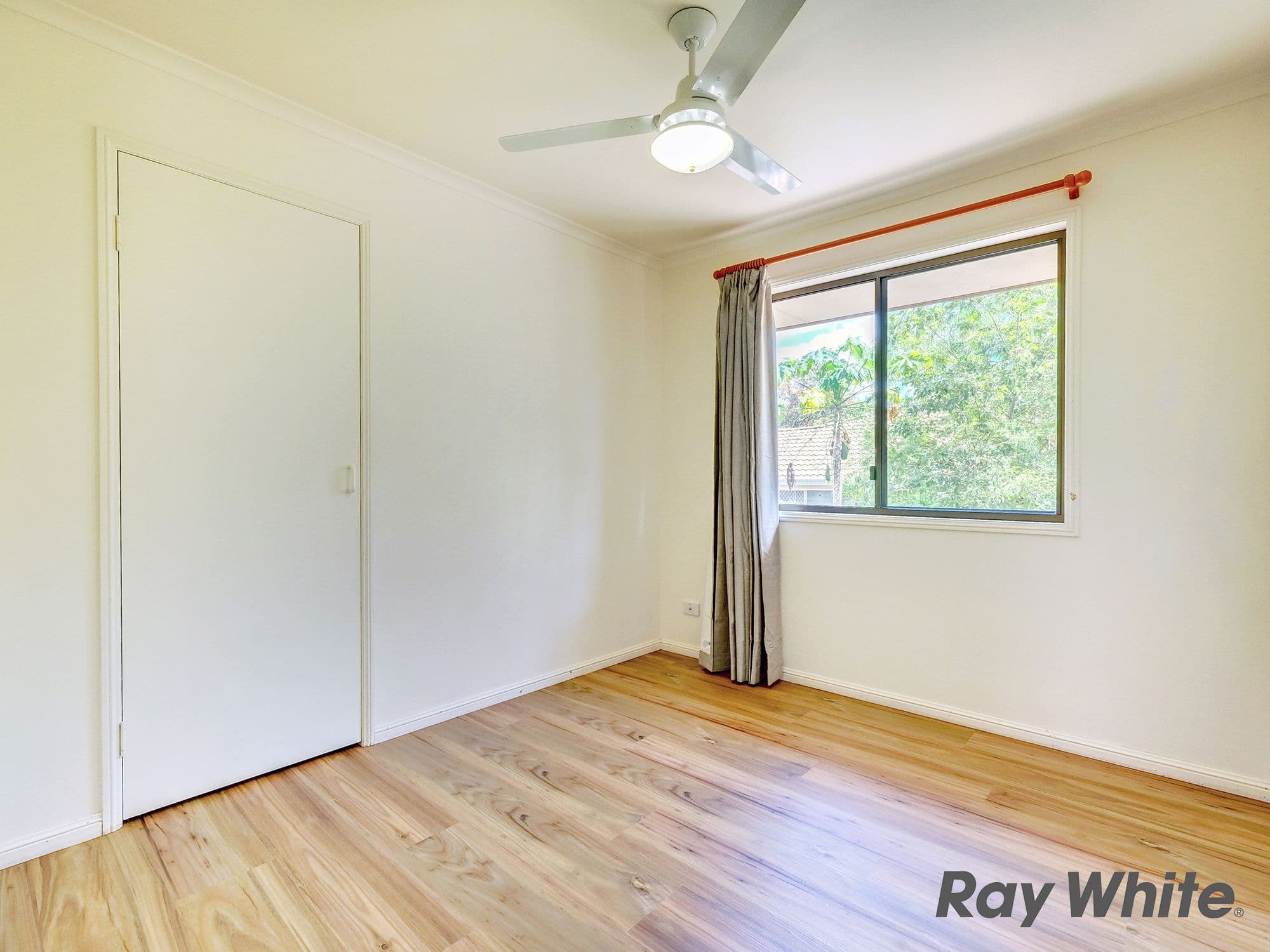93 Cameron Street, REDBANK PLAINS QLD 4301, Redbank Plains - Thumbnail 6