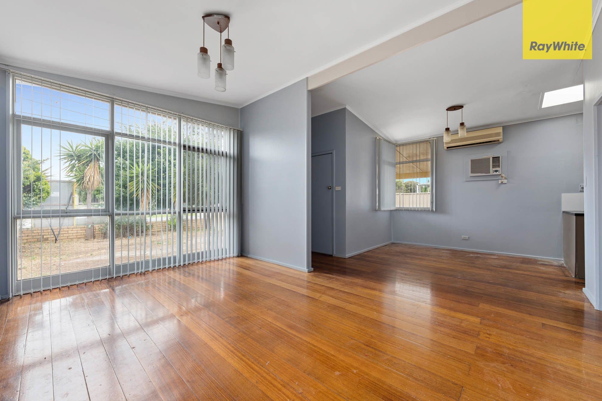 6 Conrad Street, St Albans VIC 3021, St Albans - Thumbnail 3