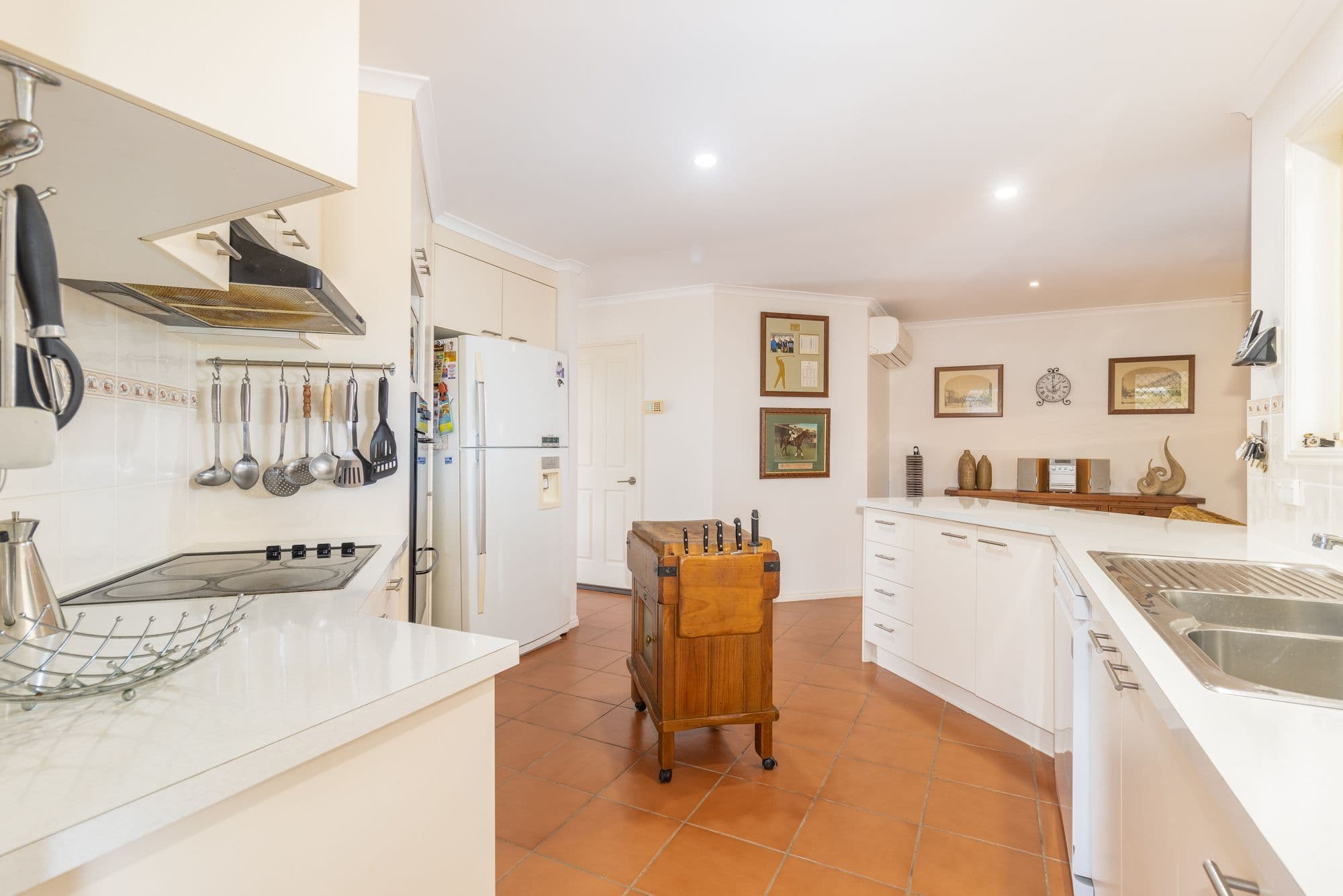 6 Butcherbird Close, Eli Waters QLD 4655, Eli Waters - Thumbnail 8