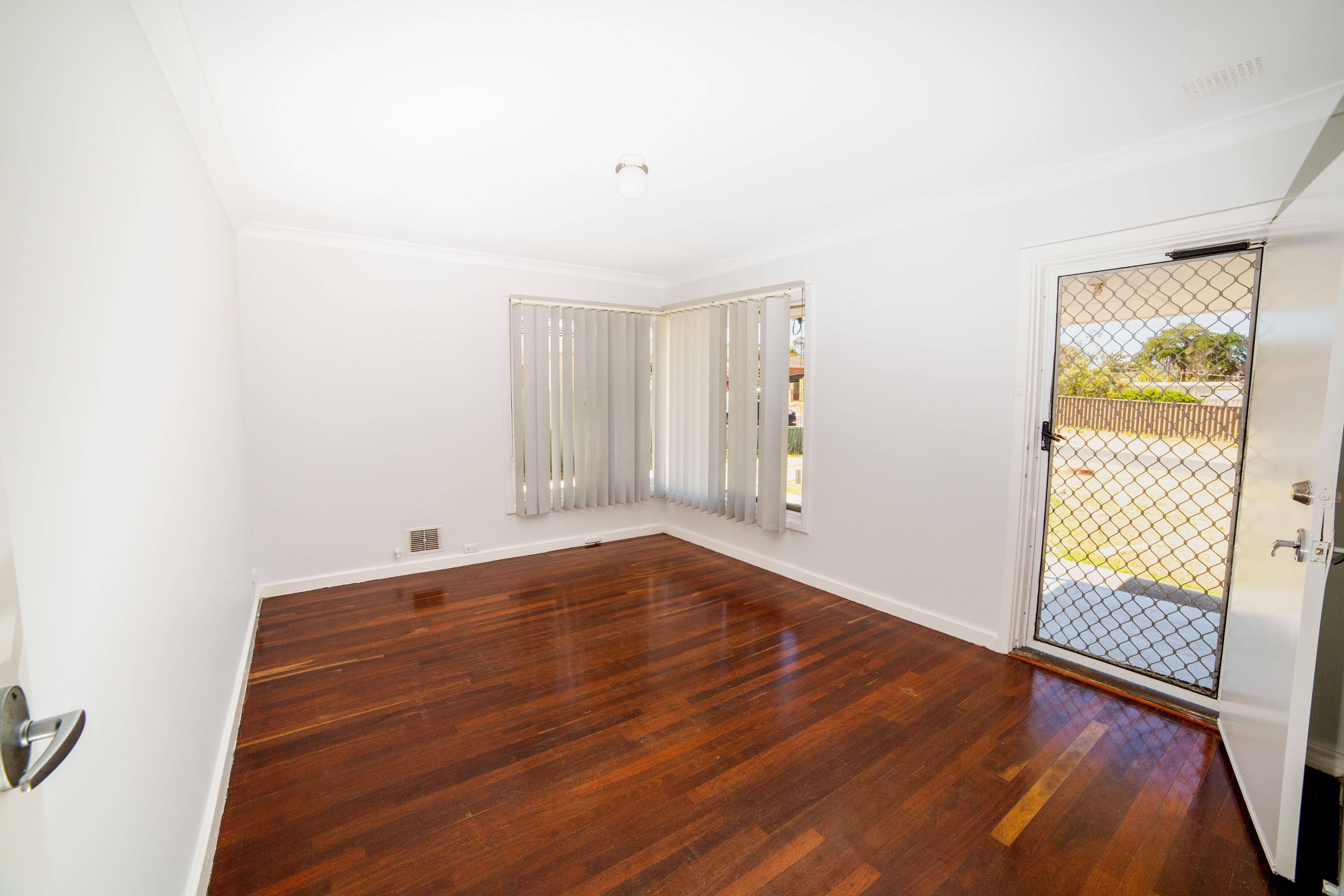 21 Gummow Way, Girrawheen WA 6064, Girrawheen - Thumbnail 2