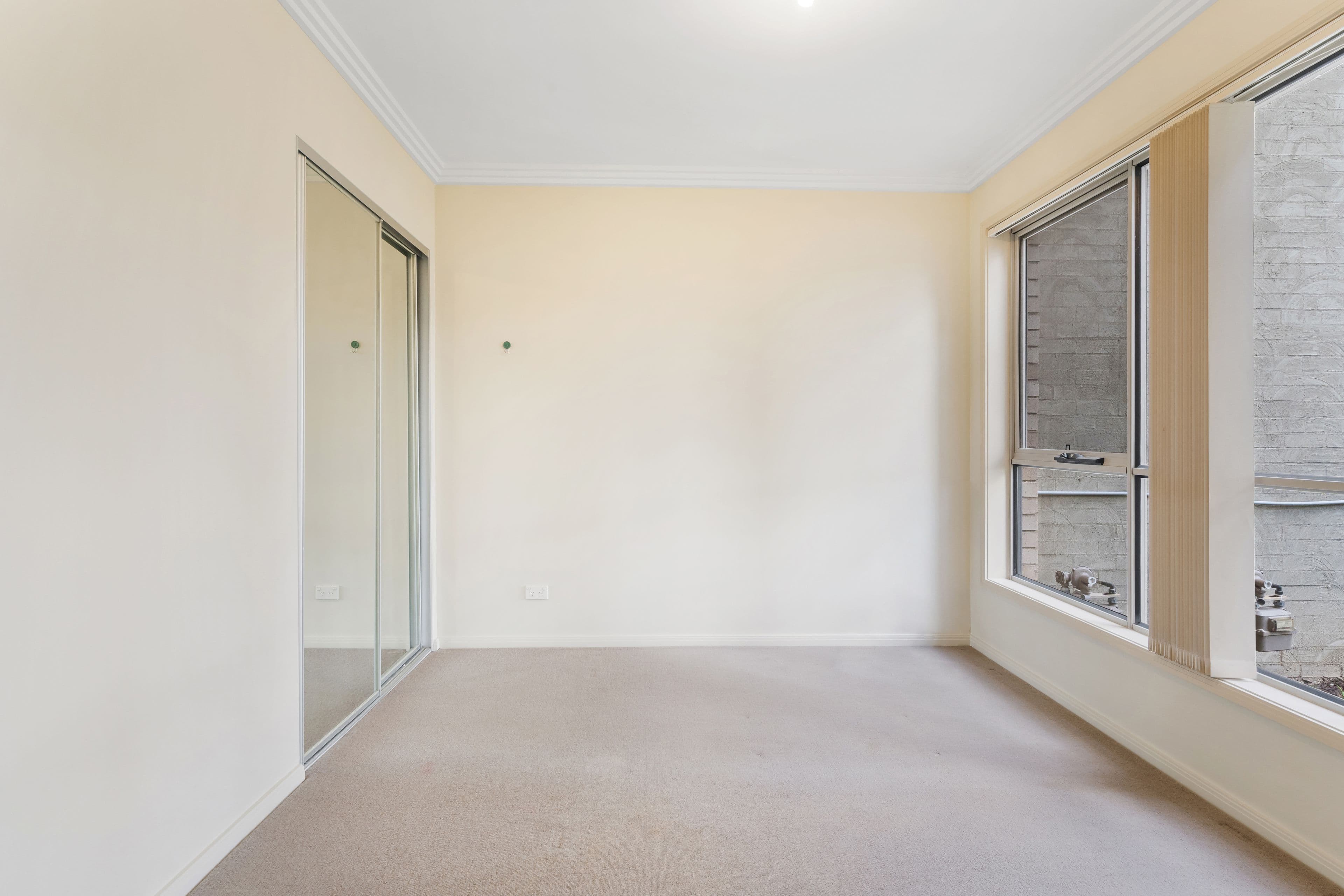 57 Reeves Crescent, Bonnyrigg NSW 2177, Bonnyrigg - Thumbnail 5