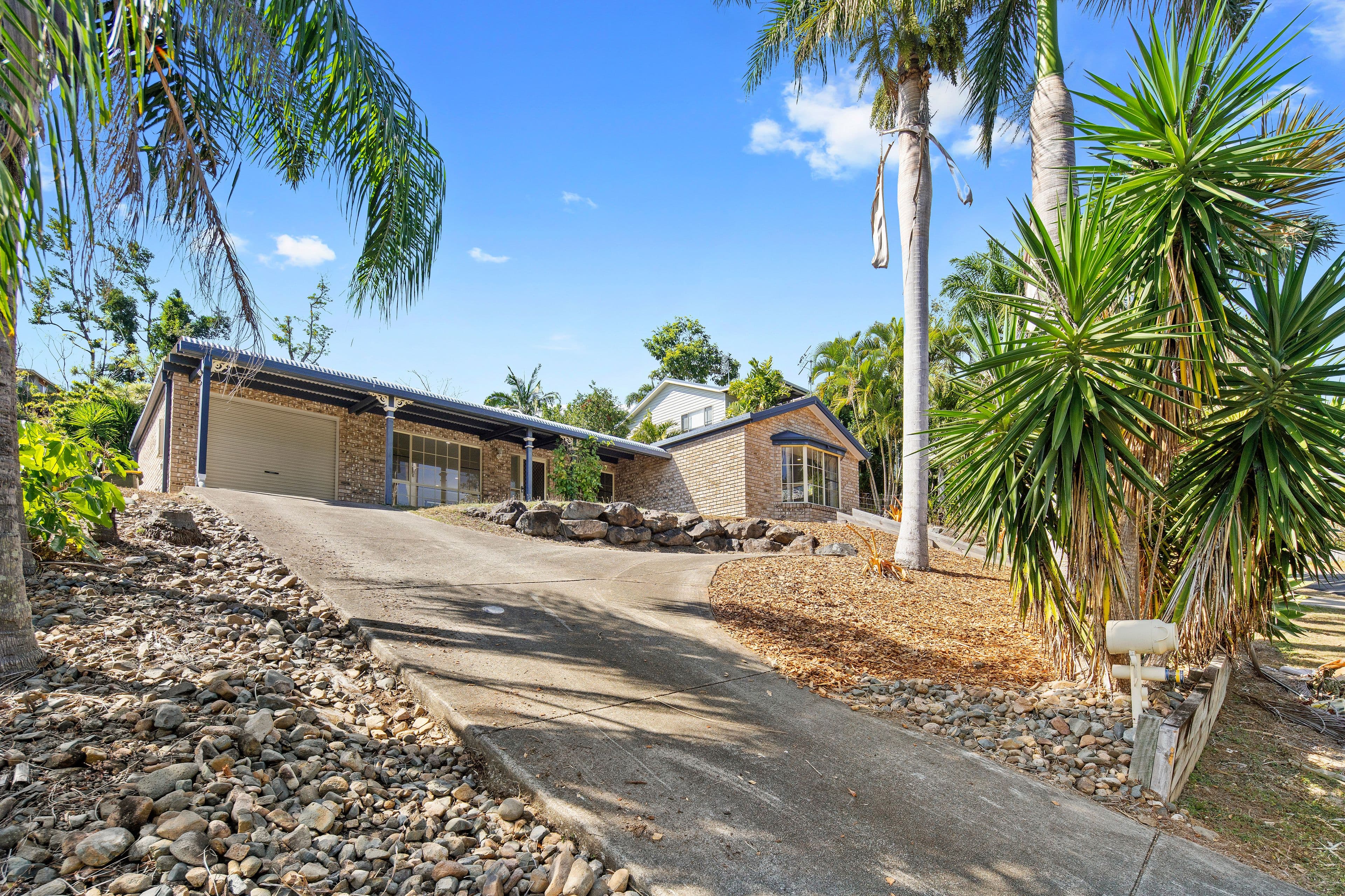 11 Sandpiper Crescent, Jubilee Pocket QLD 4802, Jubilee Pocket - Thumbnail 3