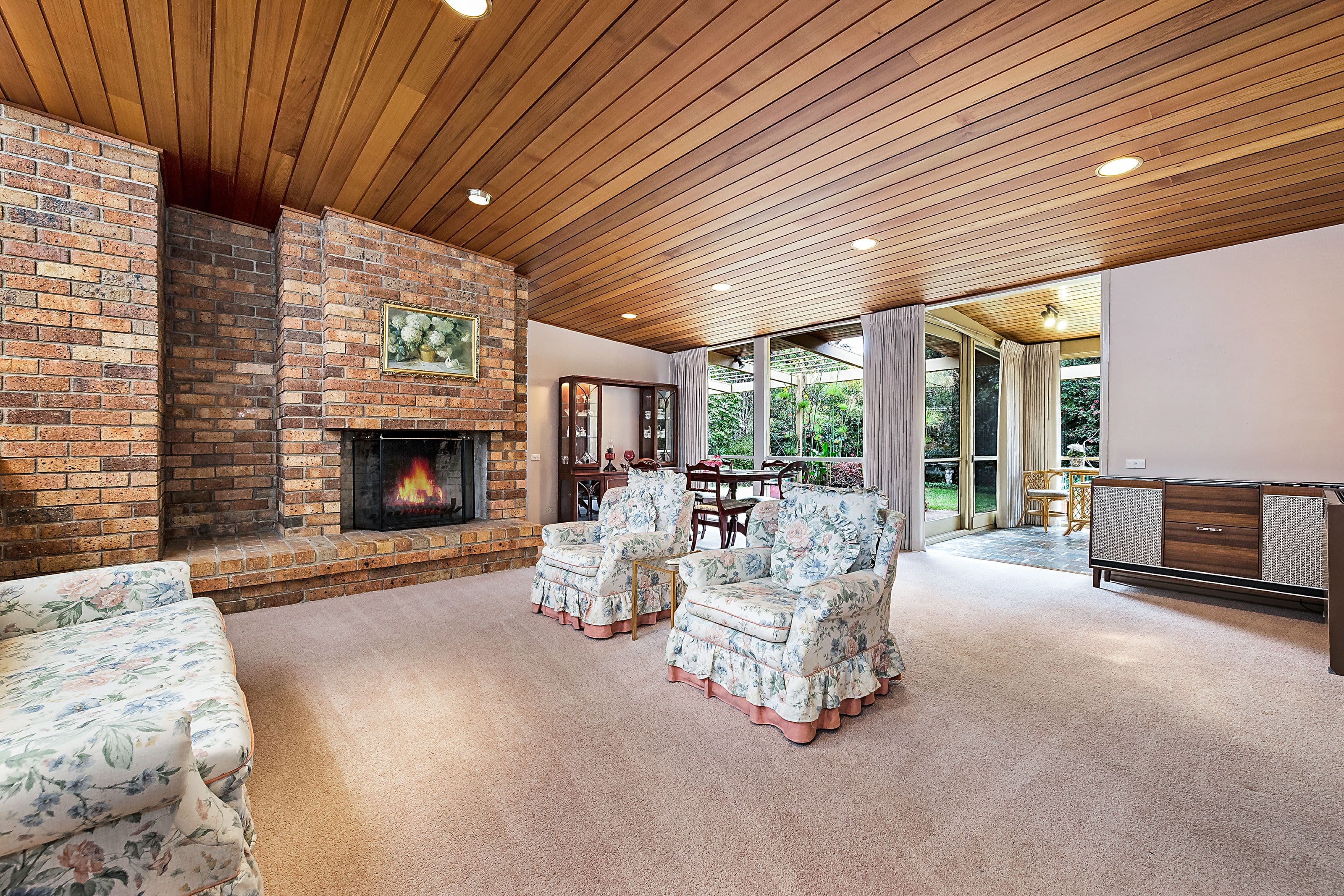 9 Rythdale Court, Glen Waverley VIC 3150, Glen Waverley - Thumbnail 2
