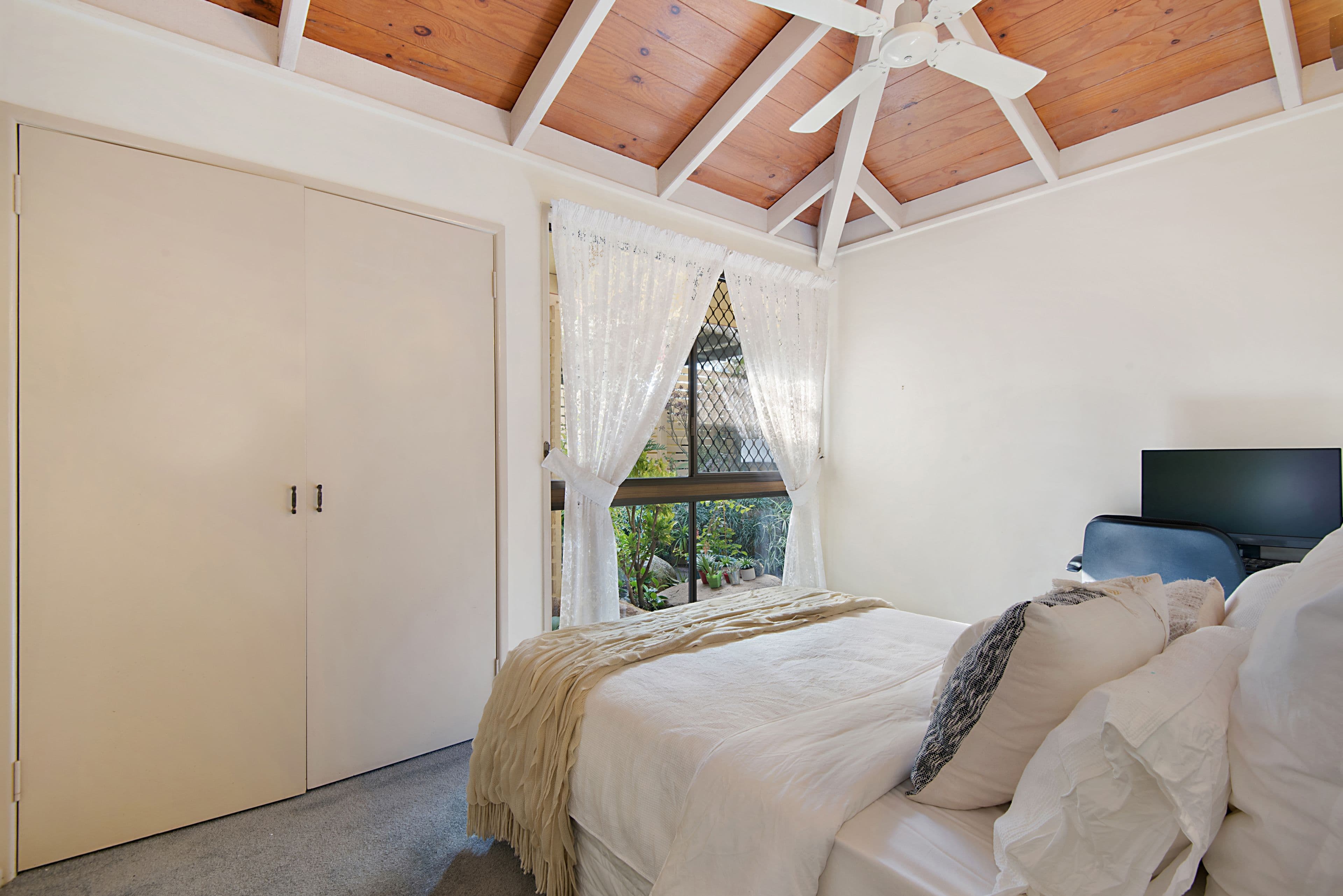 1 Ludlow Street, Chapel Hill QLD 4069, Chapel Hill - Thumbnail 8