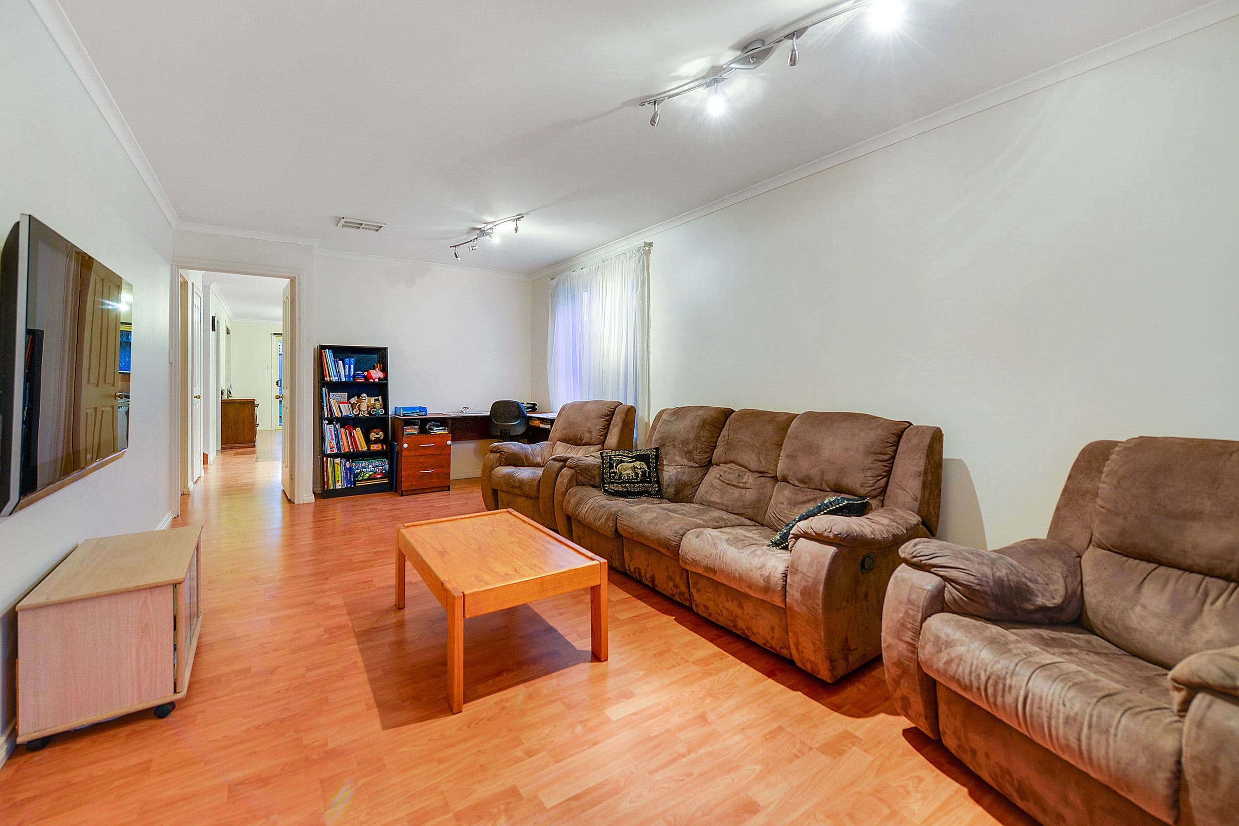 46 Kew Drive, Oakden SA 5086, Oakden - Thumbnail 3