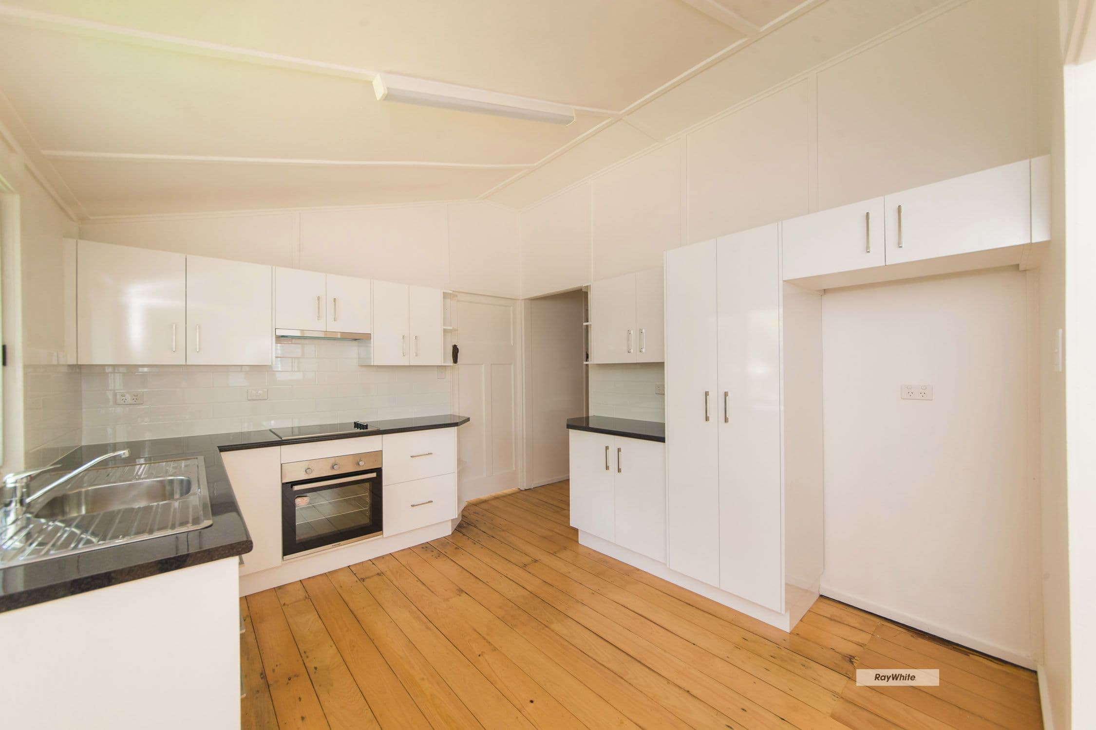 76 McKean Street, Berserker QLD 4701, Berserker - Thumbnail 4
