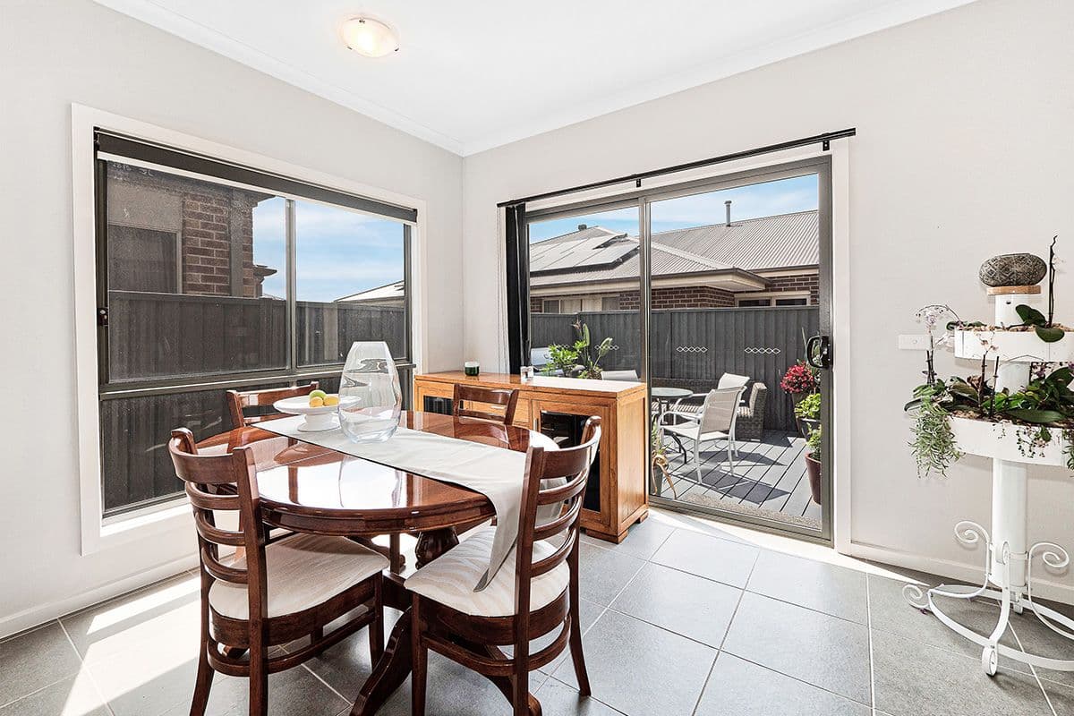 1B Burchill Avenue, Cranbourne East VIC 3977, Cranbourne East - Thumbnail 8