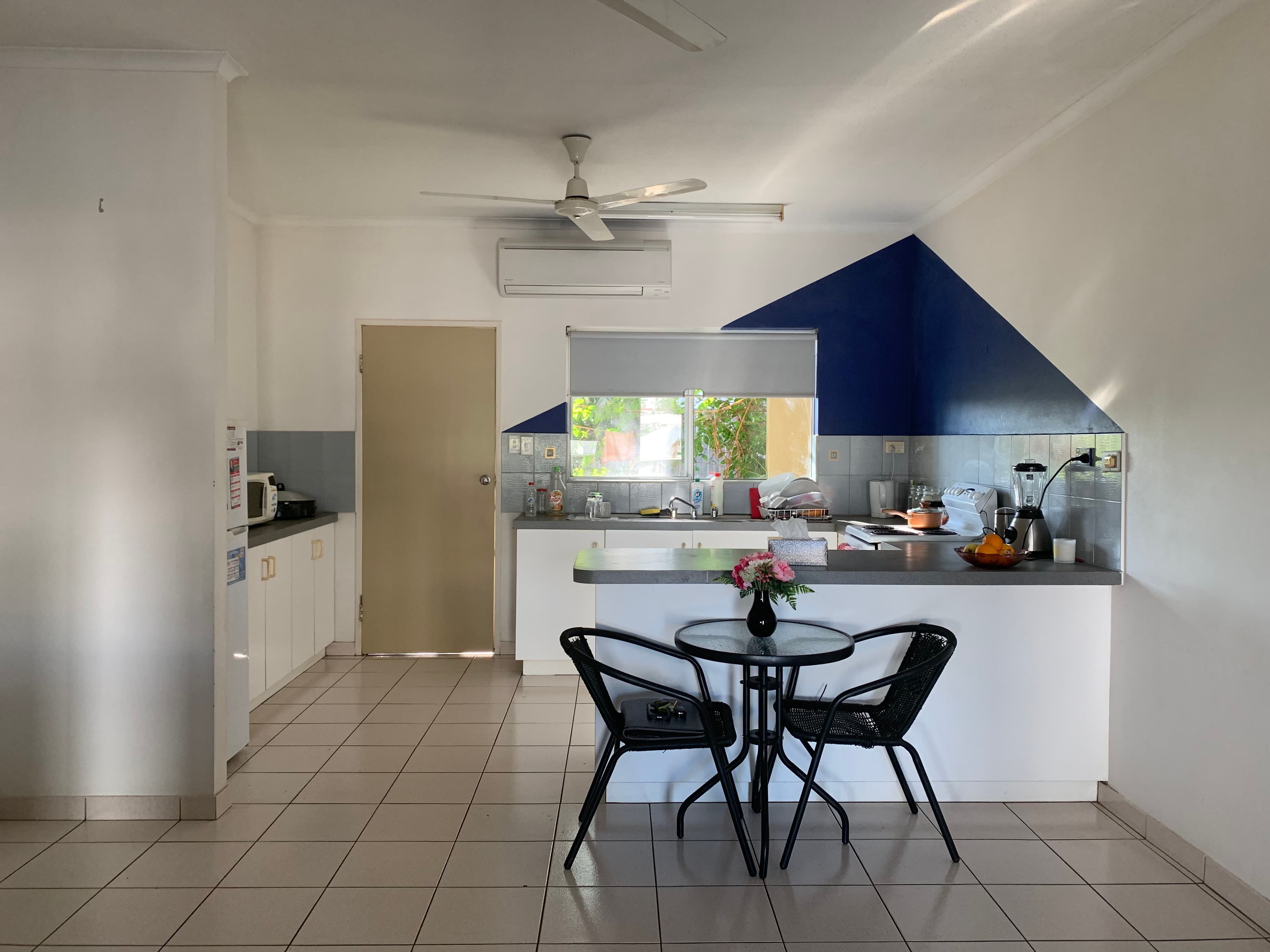 4/1 Peary Street, DARWIN CITY NT 0800, Darwin City - Thumbnail 2