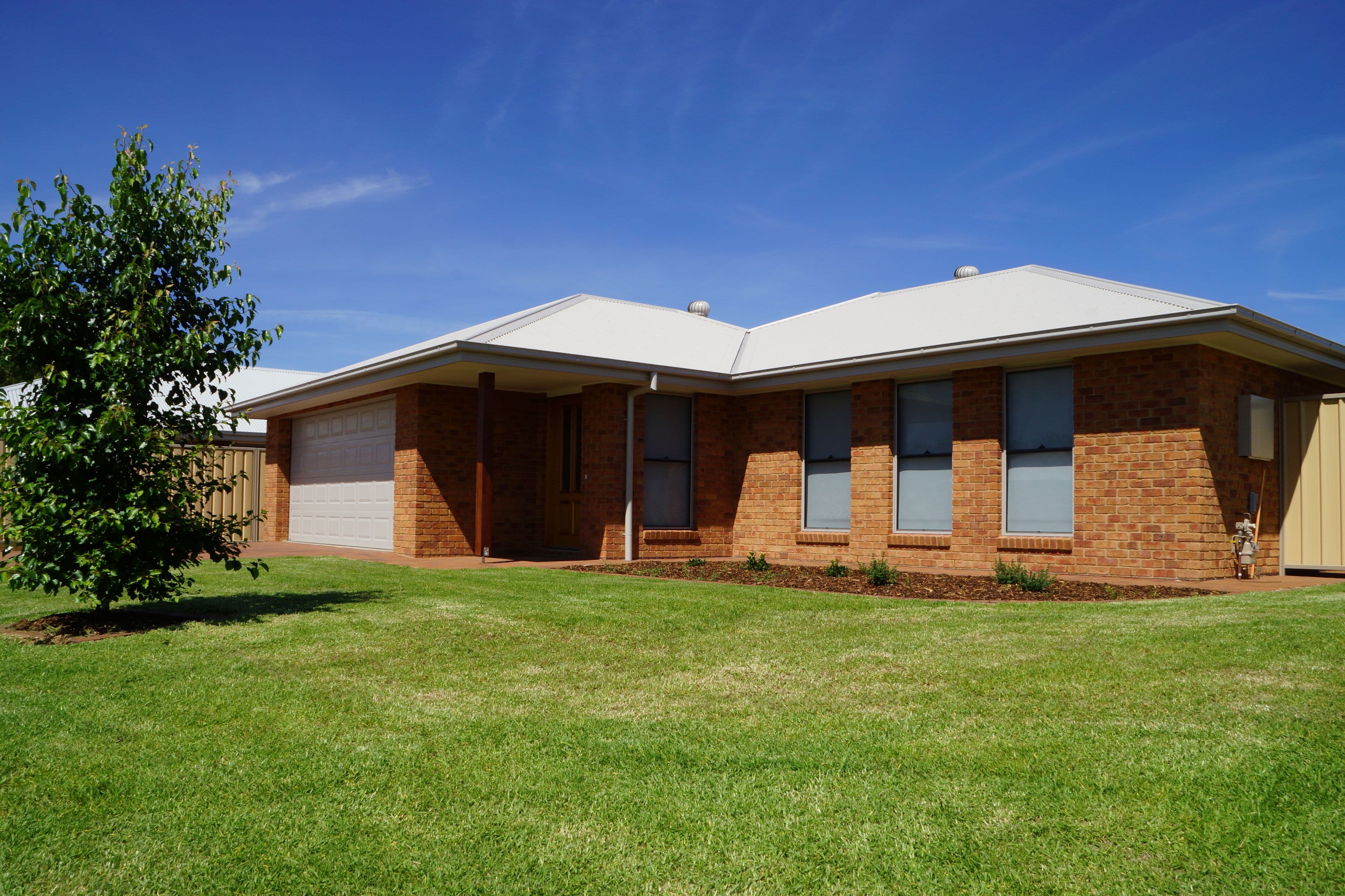 2 Dal Santo Court, Dubbo - Image 1