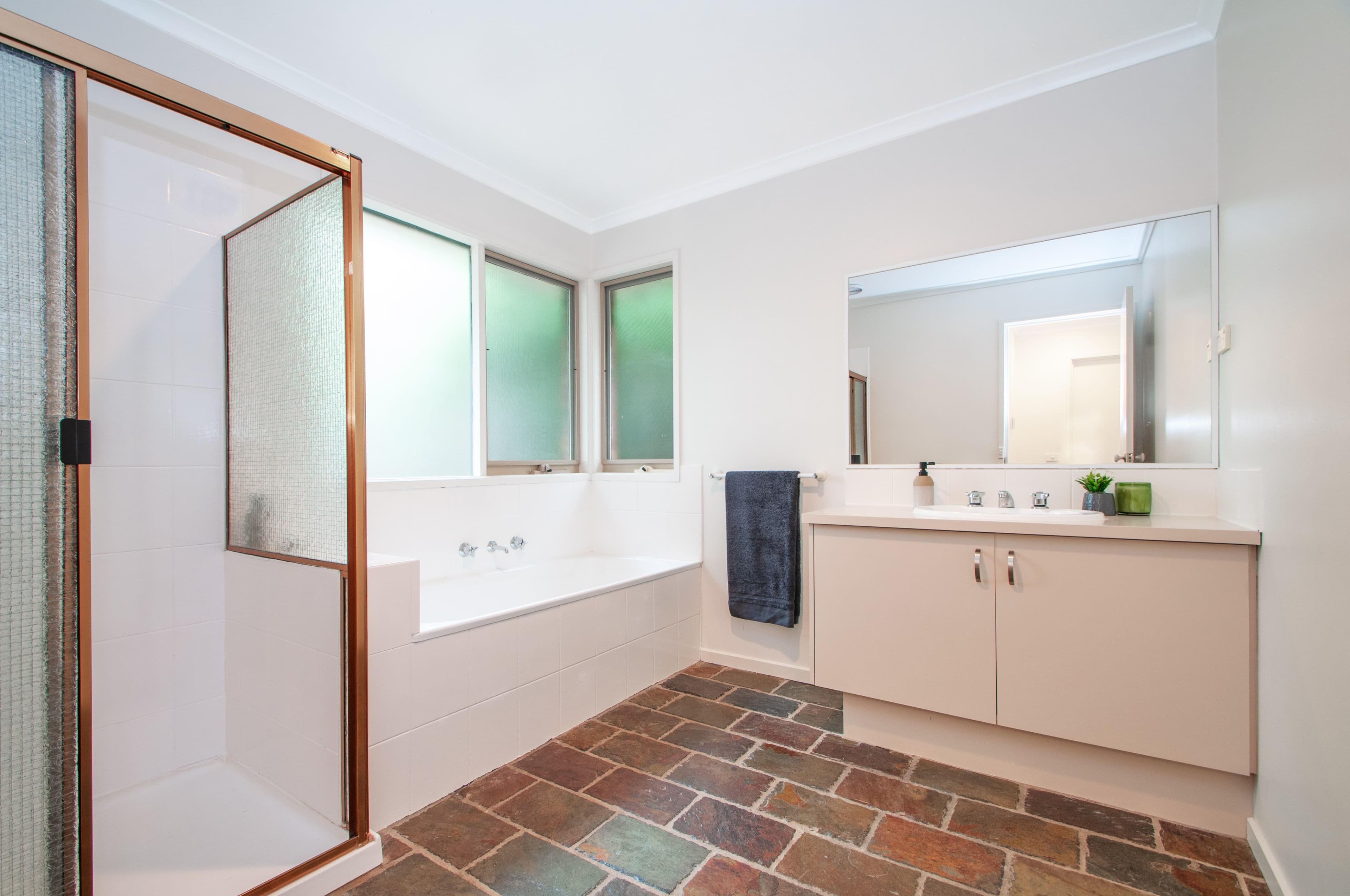 7 Buvelot Court, Chirnside Park VIC 3116, Chirnside Park - Thumbnail 8