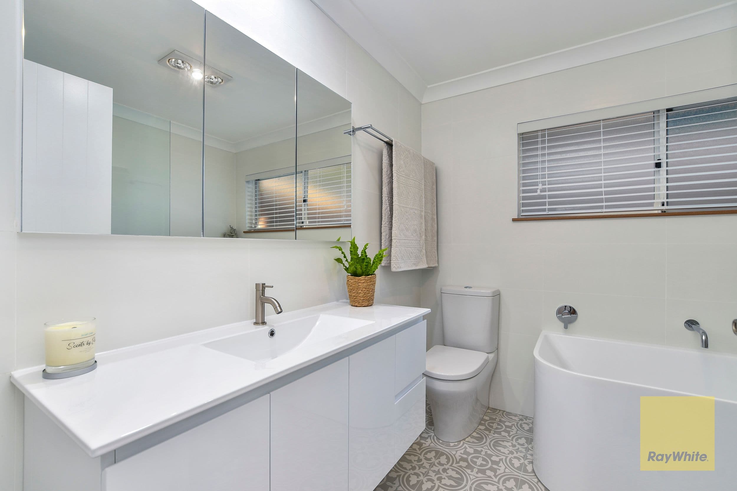 87 Broken Bay Road, Ettalong Beach NSW 2257, Ettalong Beach - Thumbnail 8