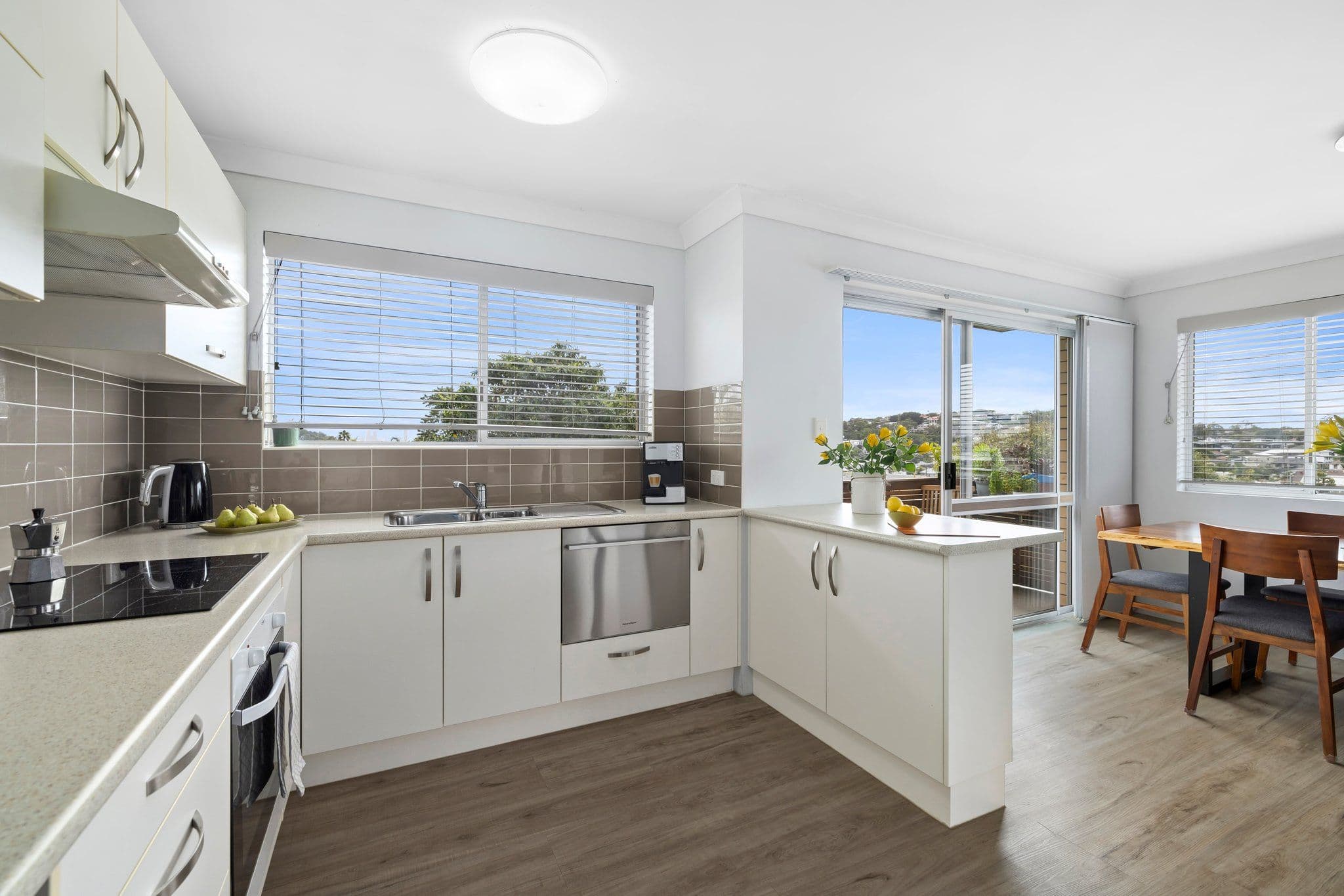 27 Mountain Street, Mount Gravatt QLD 4122, Mount Gravatt - Thumbnail 5