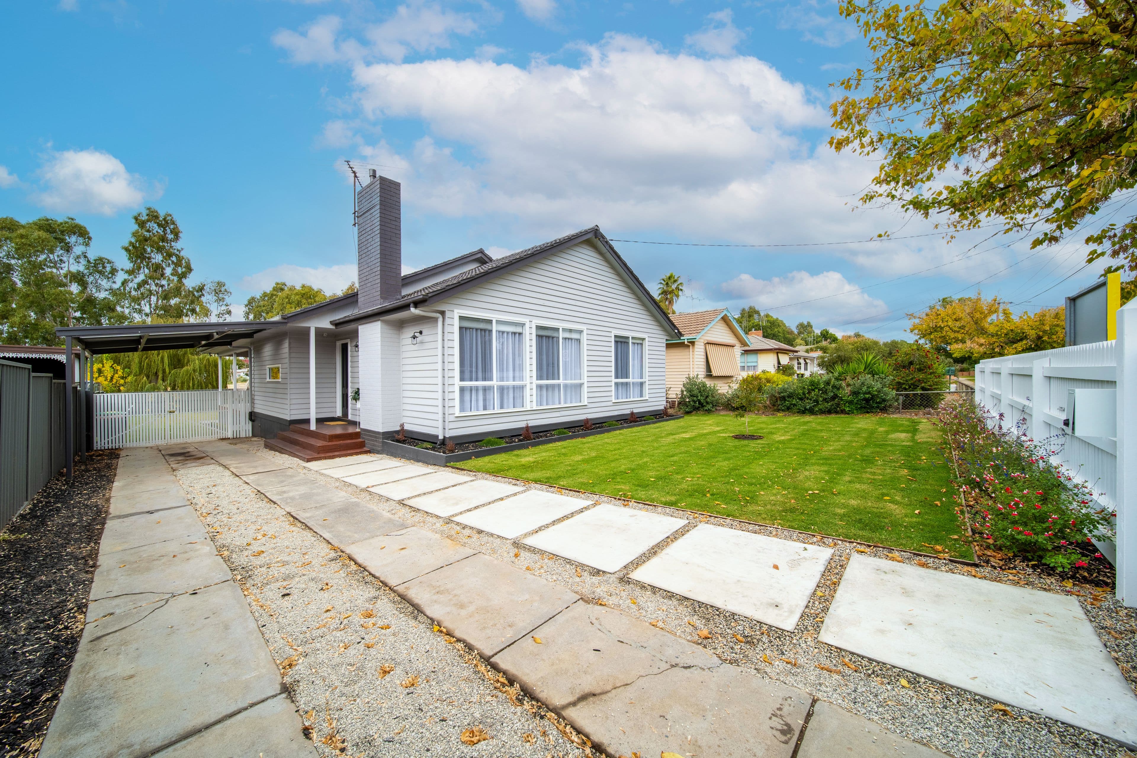 23 Mackenzie Street West, Golden Square VIC 3555, Golden Square - Thumbnail 2