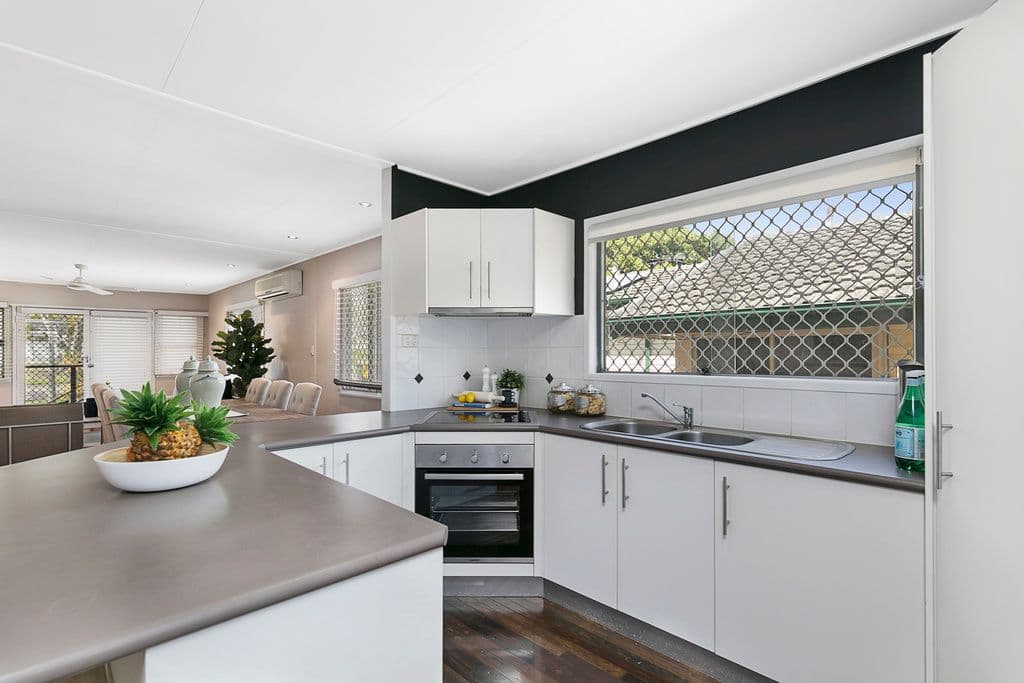24 The Promenade, Camp Hill QLD 4152, Camp Hill - Thumbnail 3