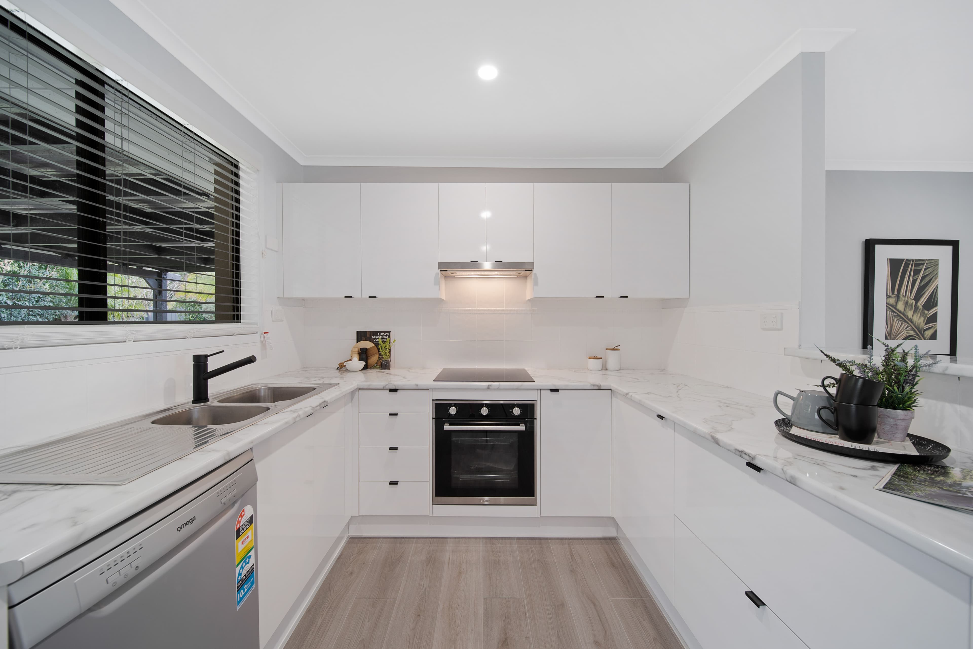 33 Holder Street, Loganholme QLD 4129, Loganholme - Thumbnail 2