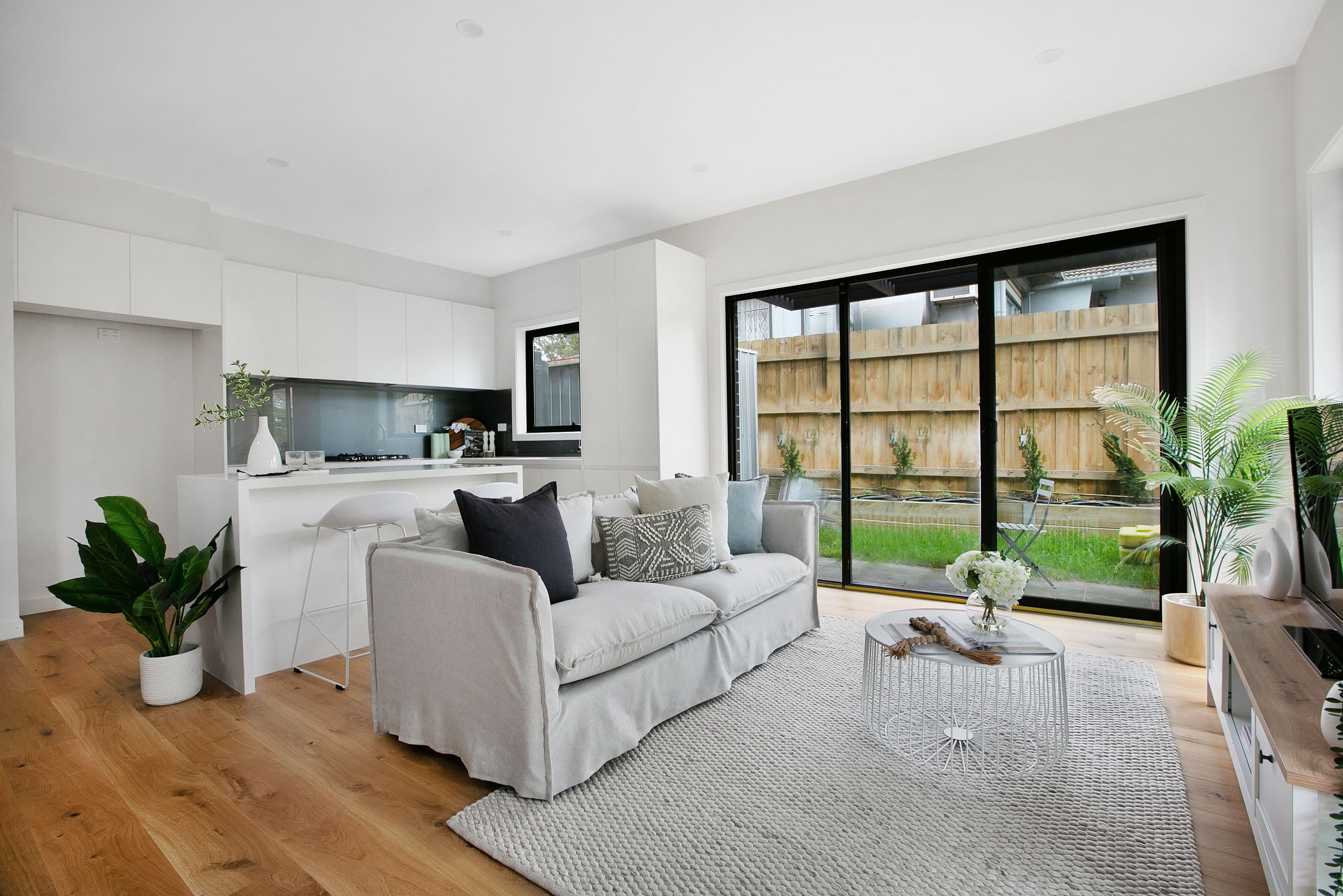 9 Laha Crescent, Preston VIC 3072, Preston - Thumbnail 2