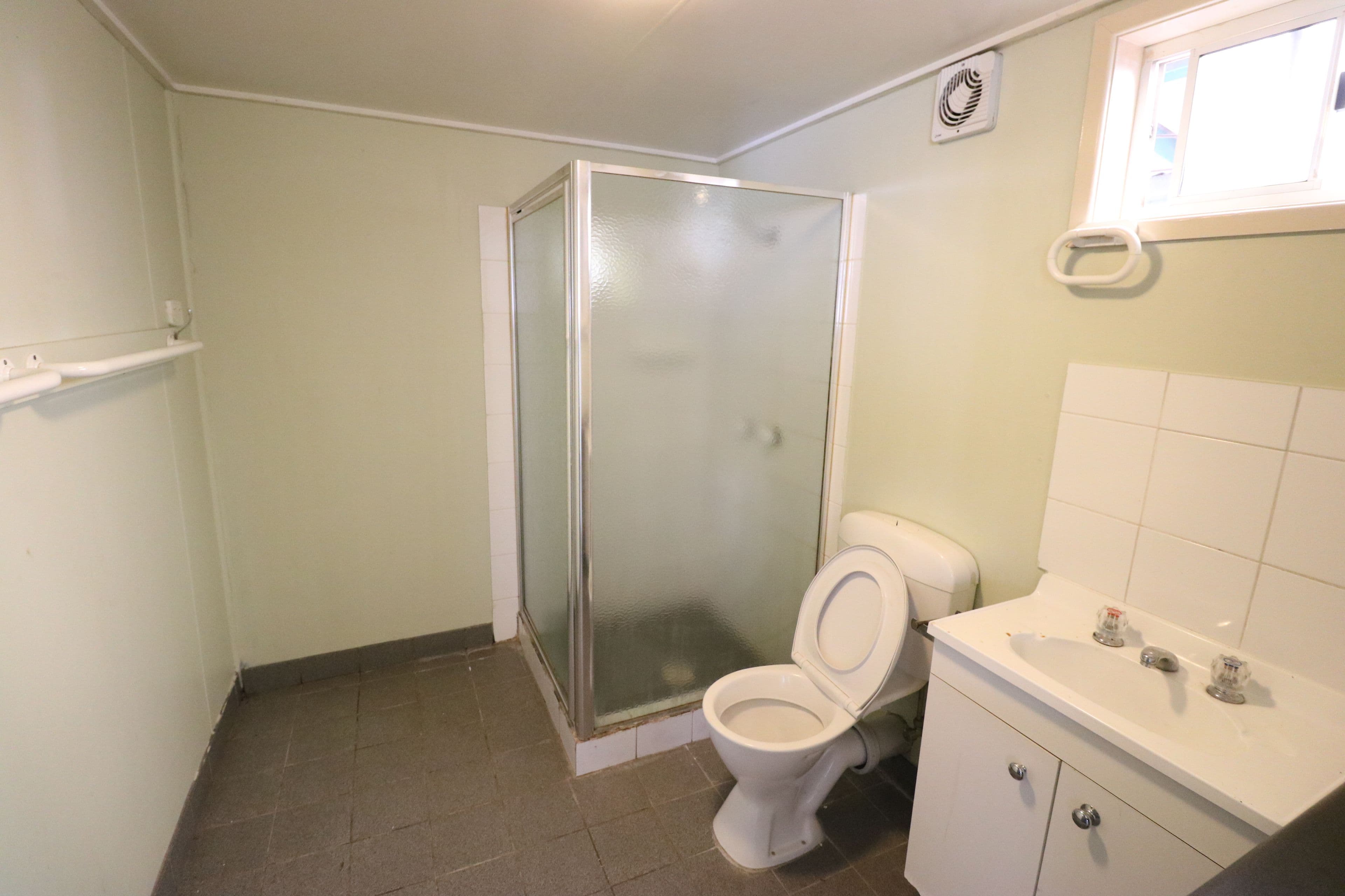 124 Orchardleigh Street, Old Guildford NSW 2161, Old Guildford - Thumbnail 8