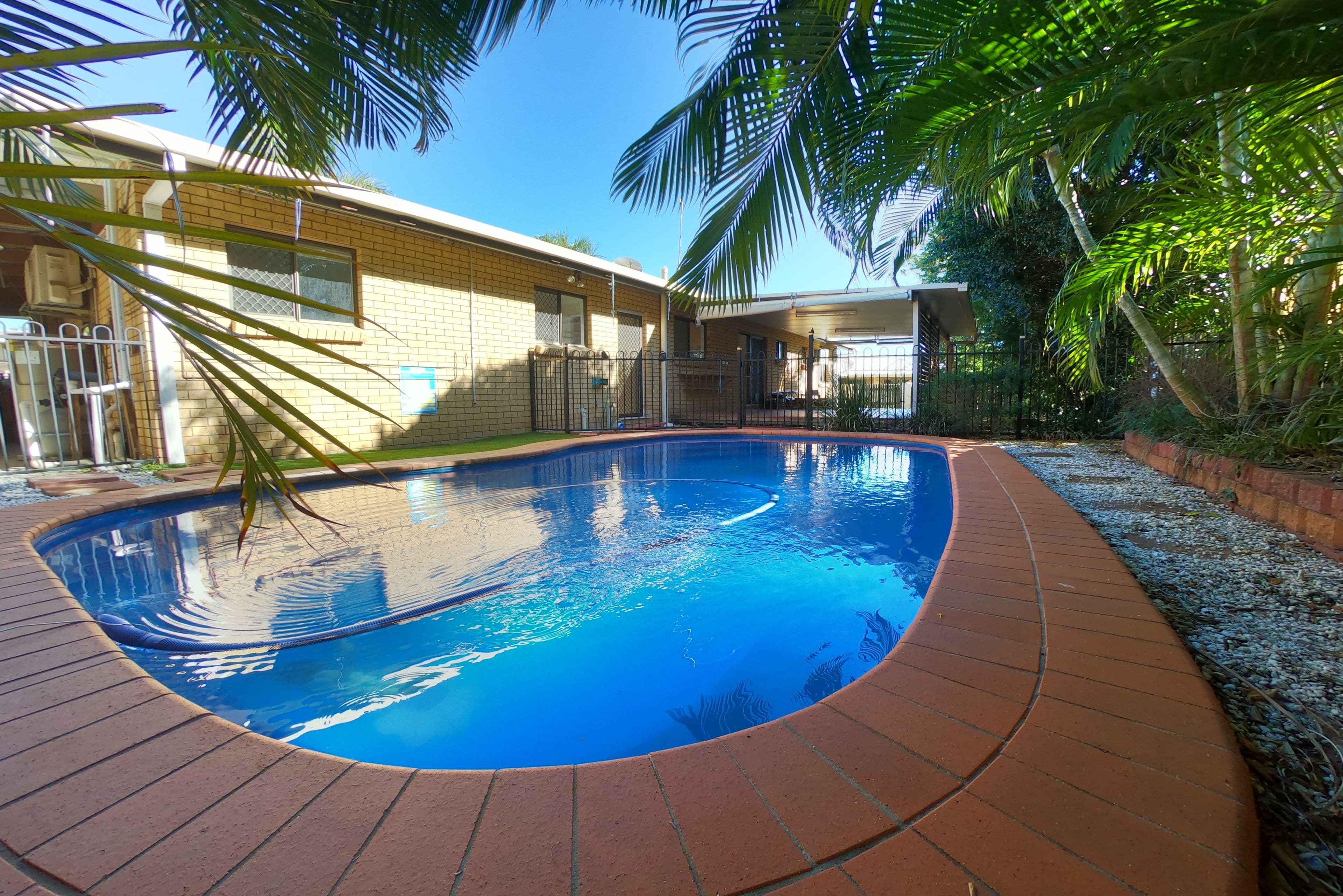 9 Waratah Street, Kin Kora QLD 4680, Kin Kora - Image 1