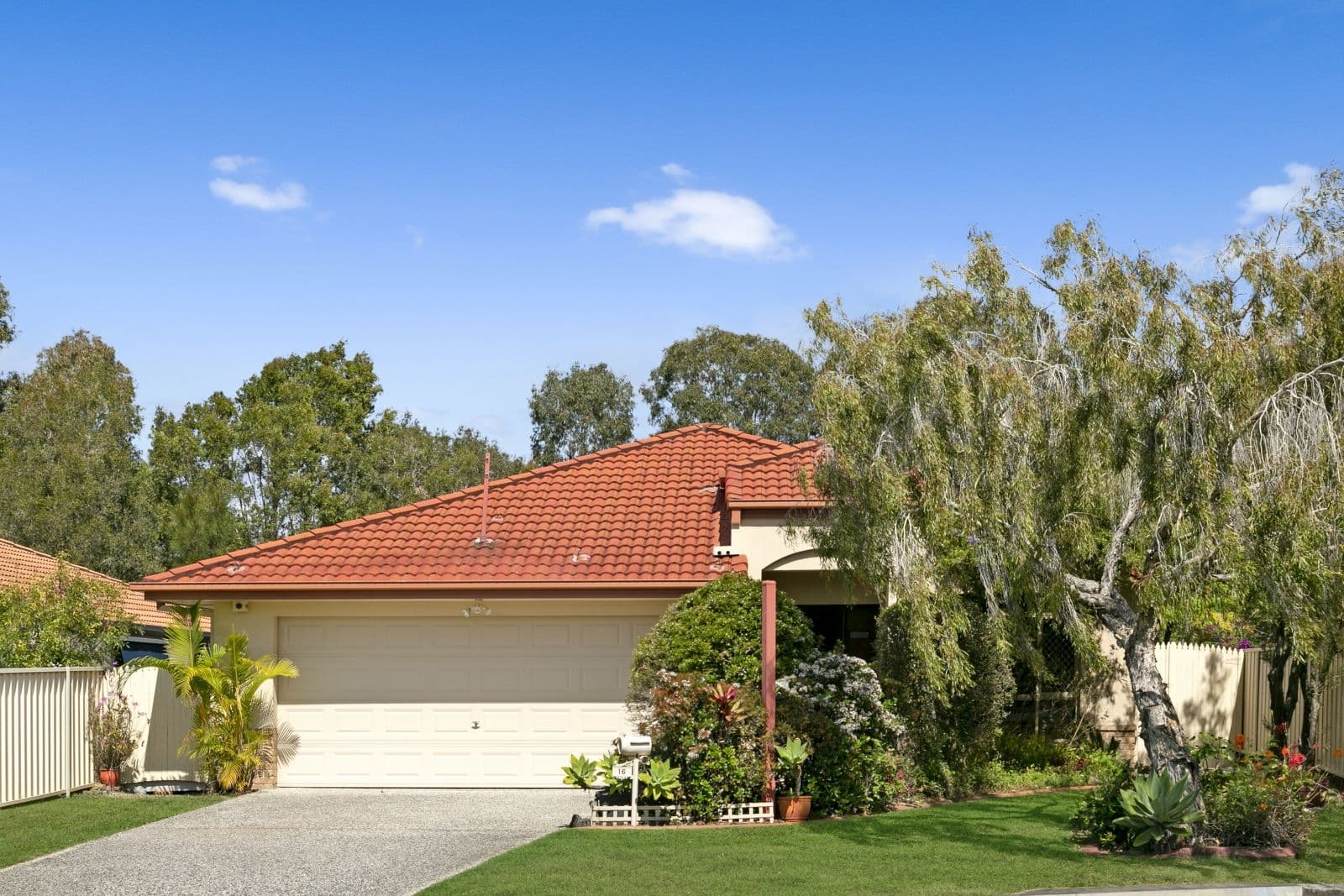 16 Christina Ryan Way, Arundel QLD 4214, Arundel - Image 1