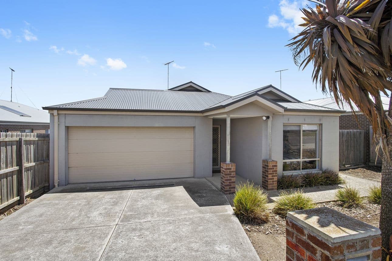 8 Mumm Street, Waurn Ponds VIC 3216, Waurn Ponds - Image 1