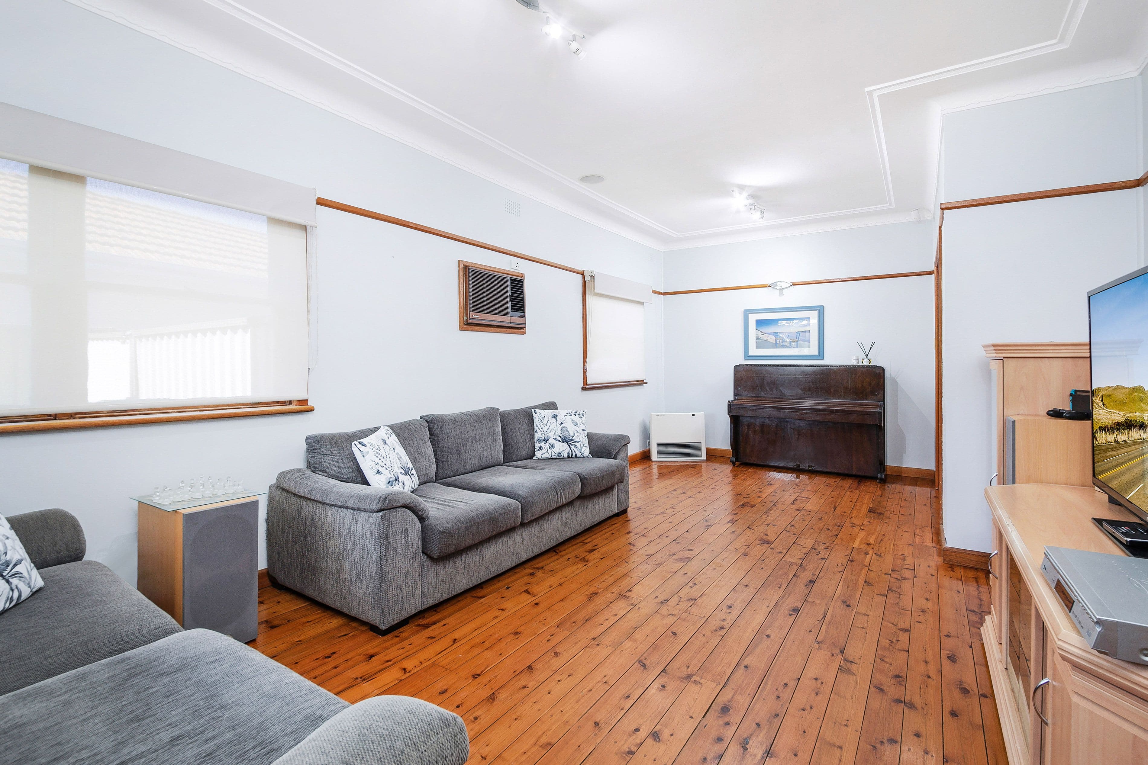 14 Newman Street, Bass Hill NSW 2197, Bass Hill - Thumbnail 2