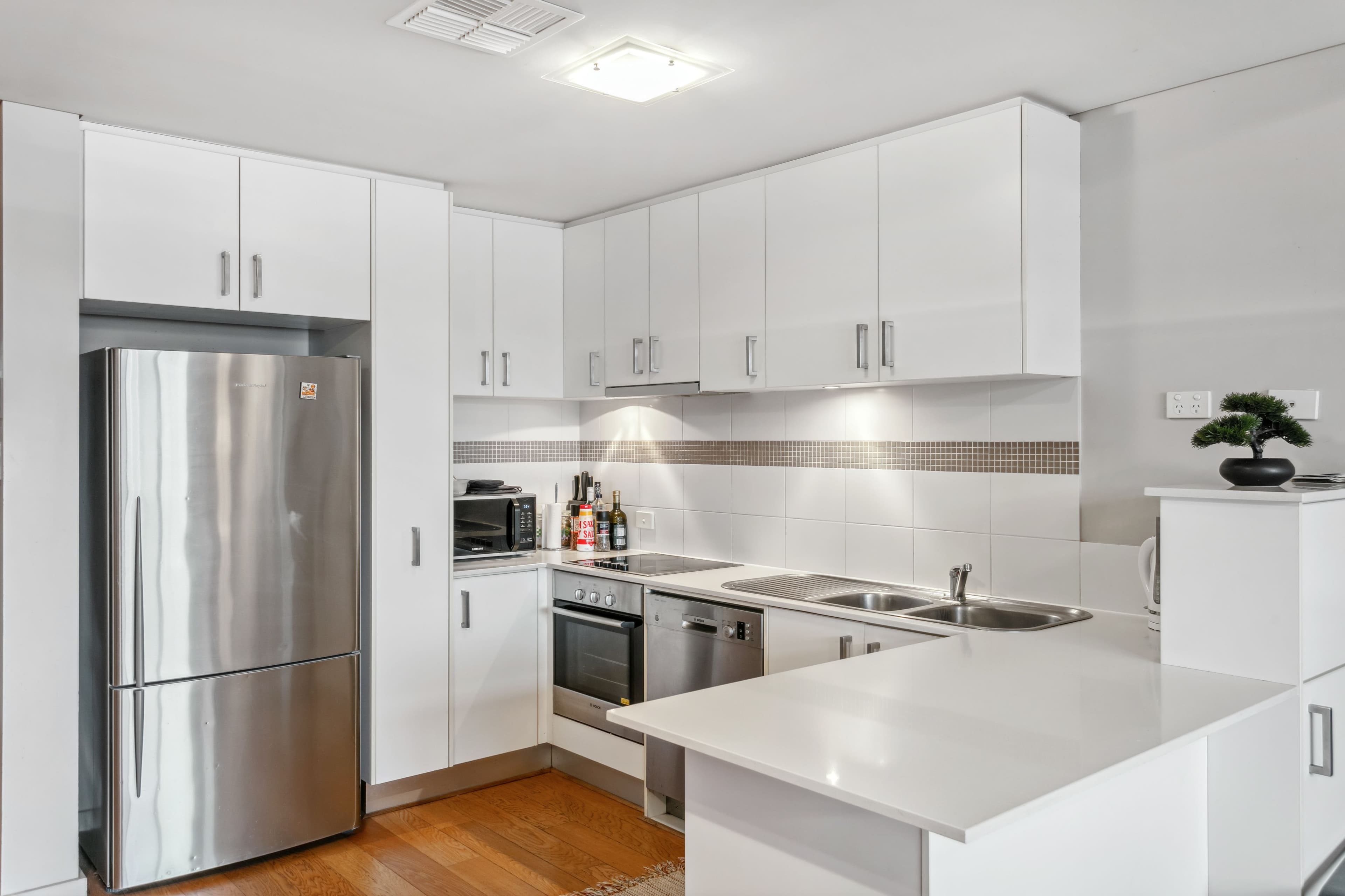 2/21 Rowland Street, Subiaco WA 6008, Subiaco - Thumbnail 4