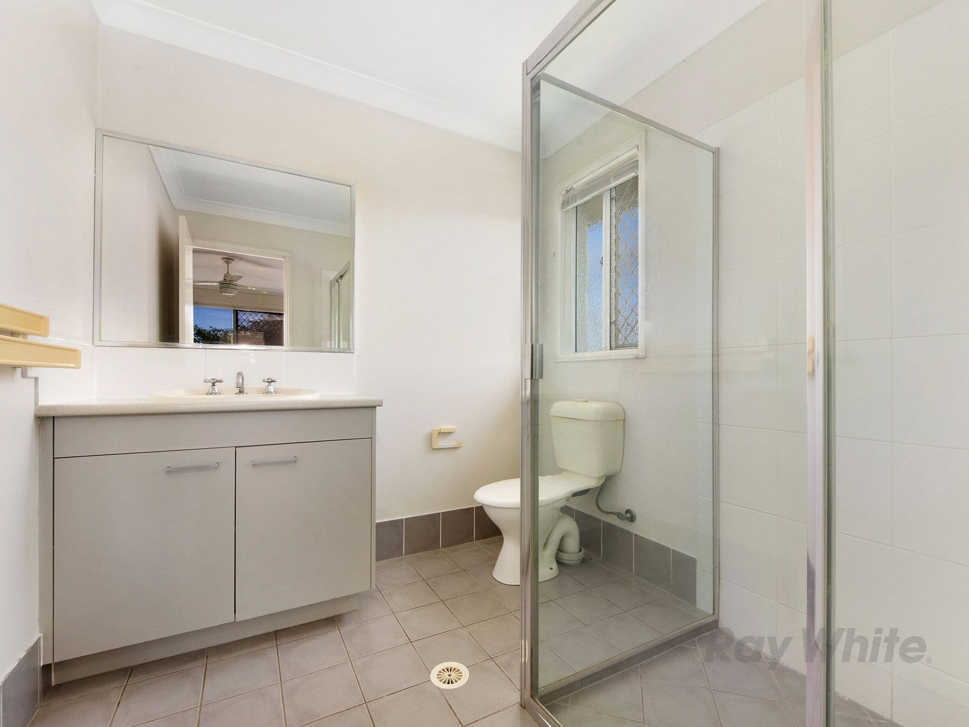 12 Ainslie Street, Pacific Pines QLD 4211, Pacific Pines - Thumbnail 8