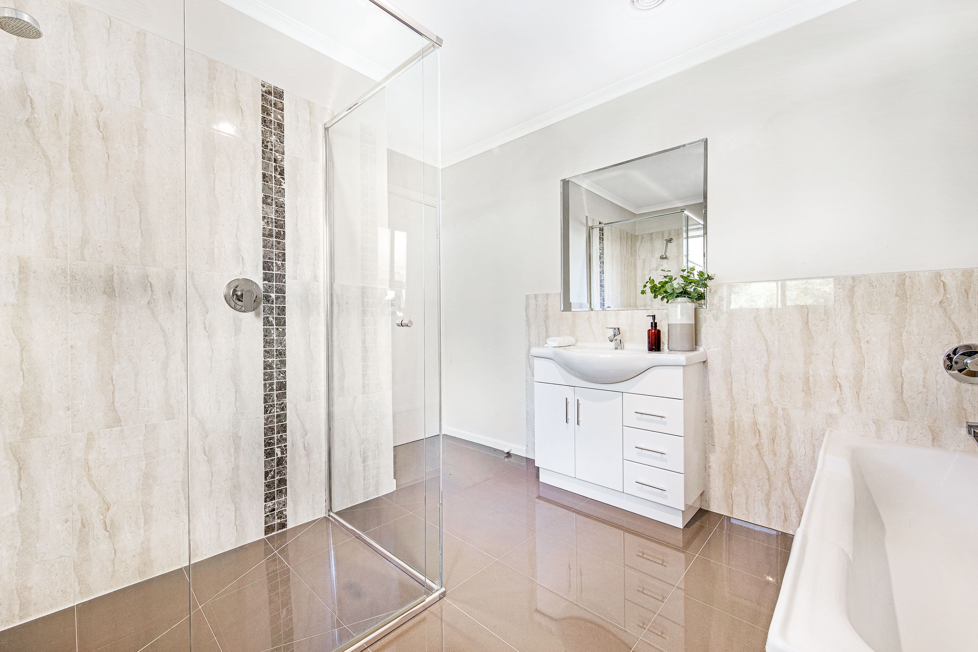 110 King Arthur Drive, Glen Waverley VIC 3150, Glen Waverley - Thumbnail 5