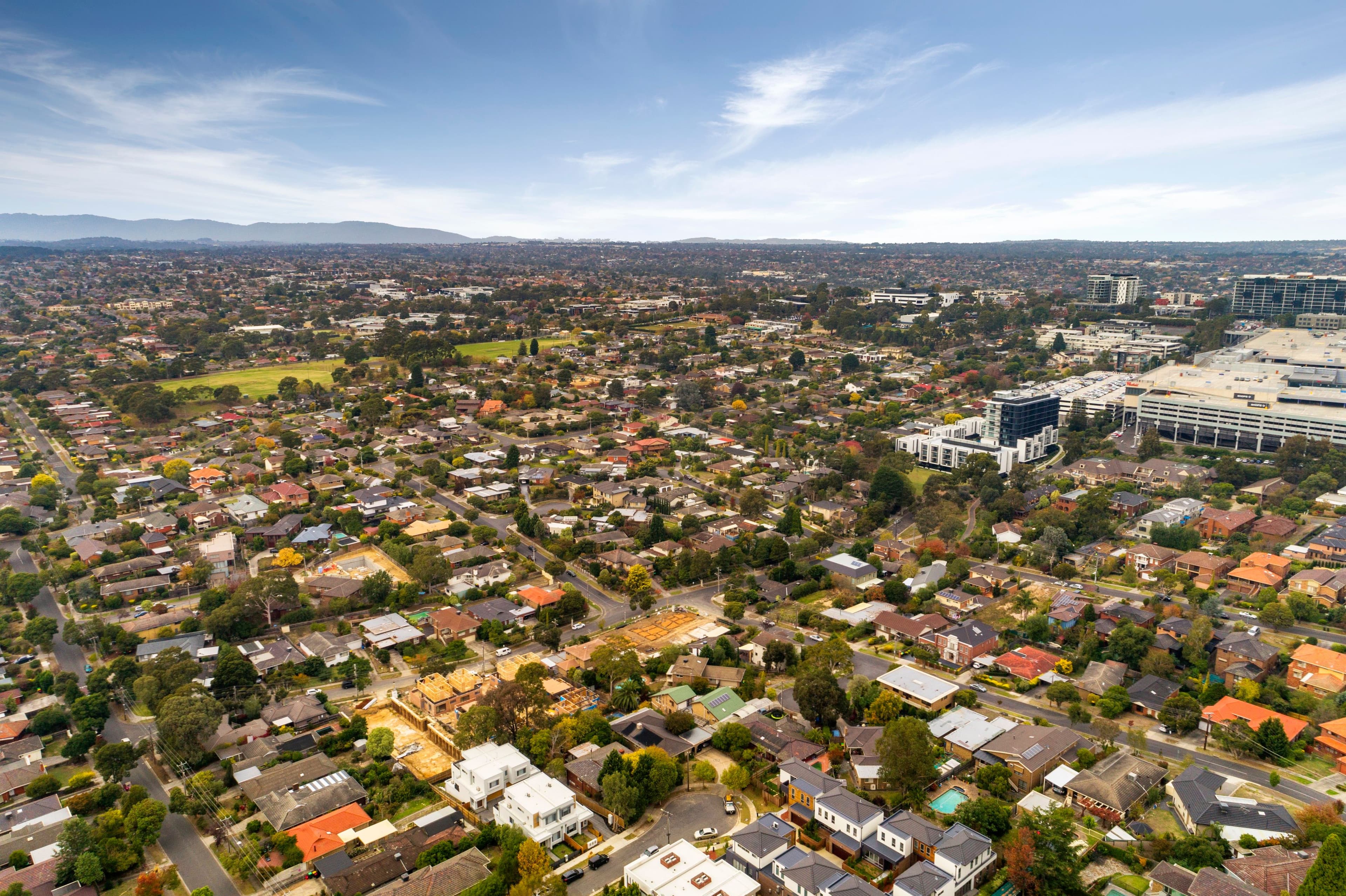 2 Hill Court, Doncaster VIC 3108, Doncaster - Thumbnail 4